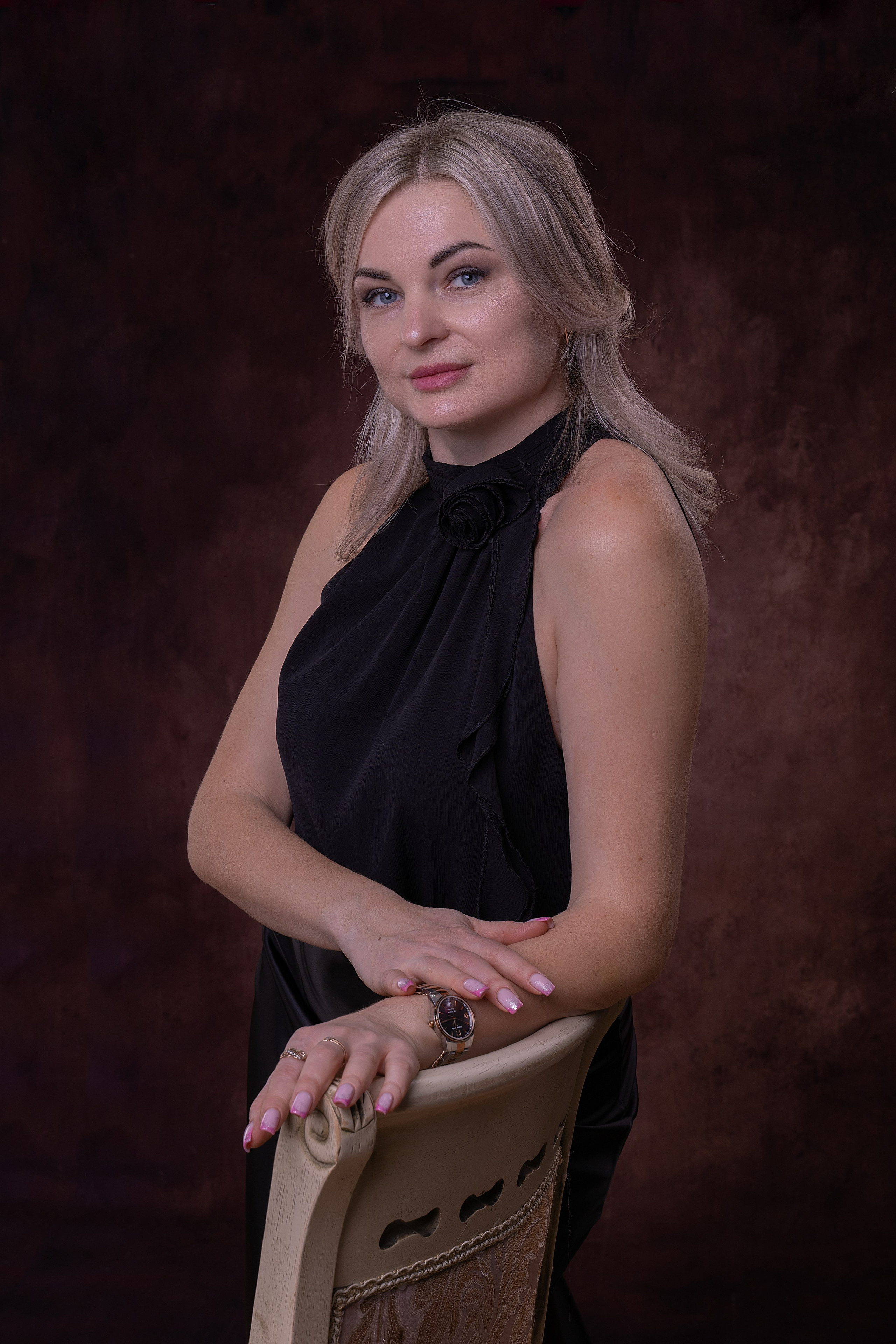 Студийные женские портреты. Главная