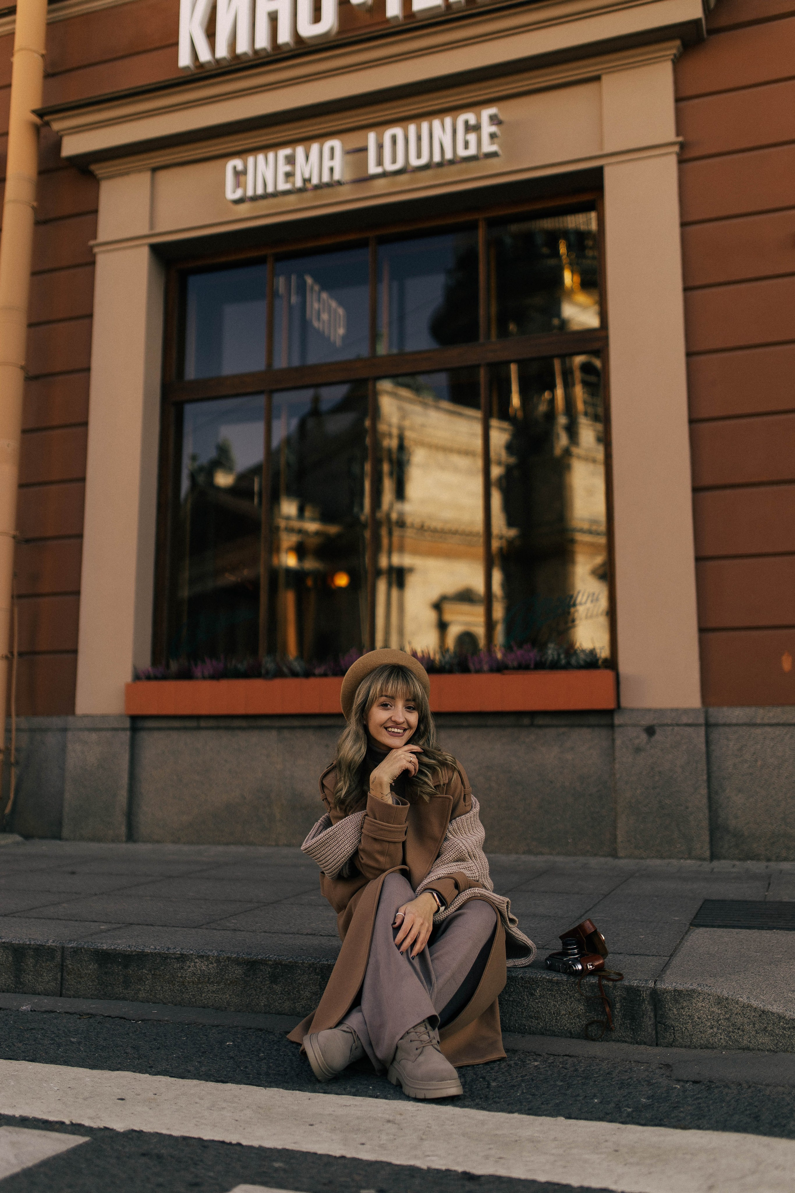 Оленька Гладченко. Главная