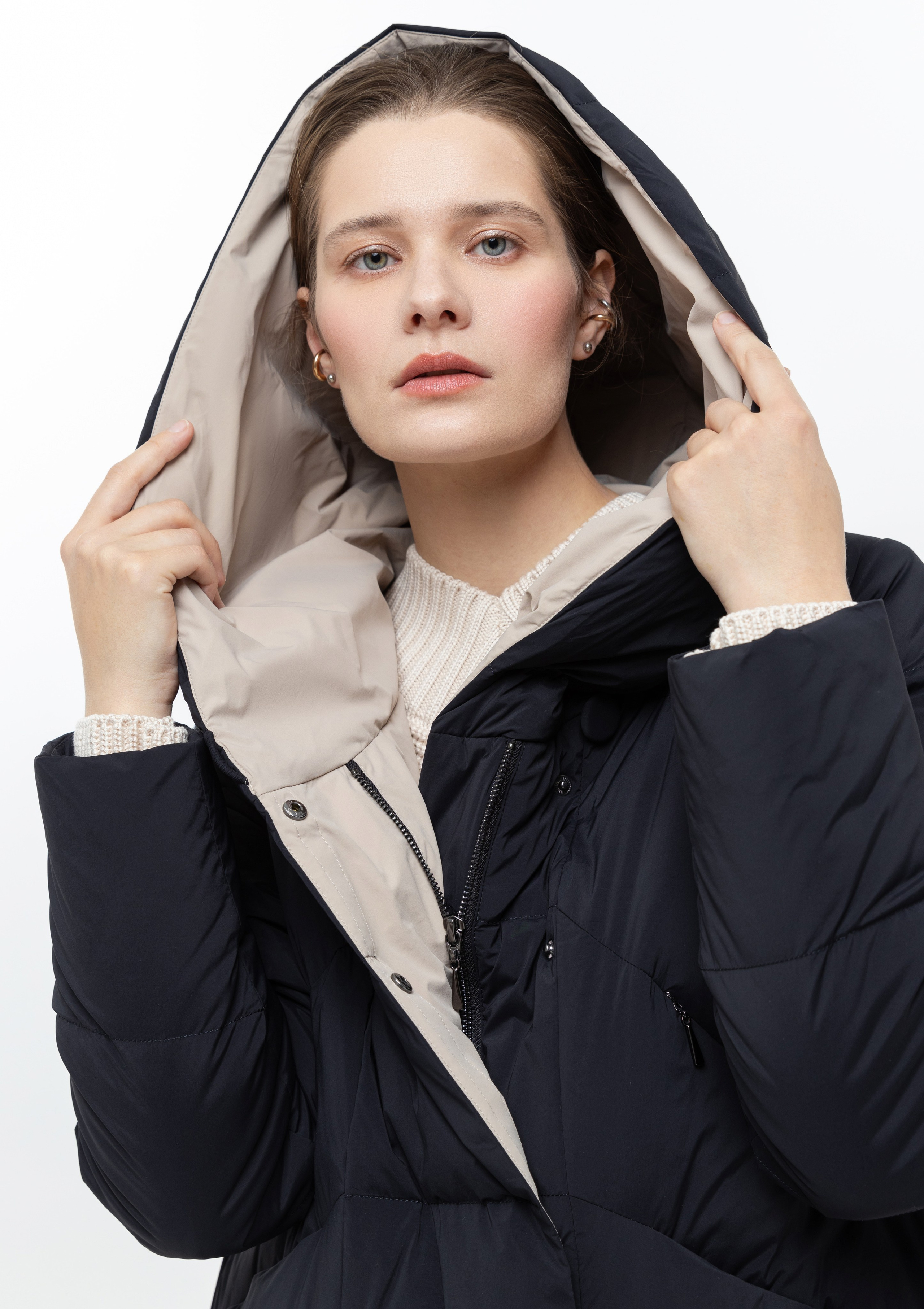 Каталог. Верхняя одежда + трикотаж бренда. 4ч,. Визажист для брендов, Фэшн продюсер Олеся Глушкова