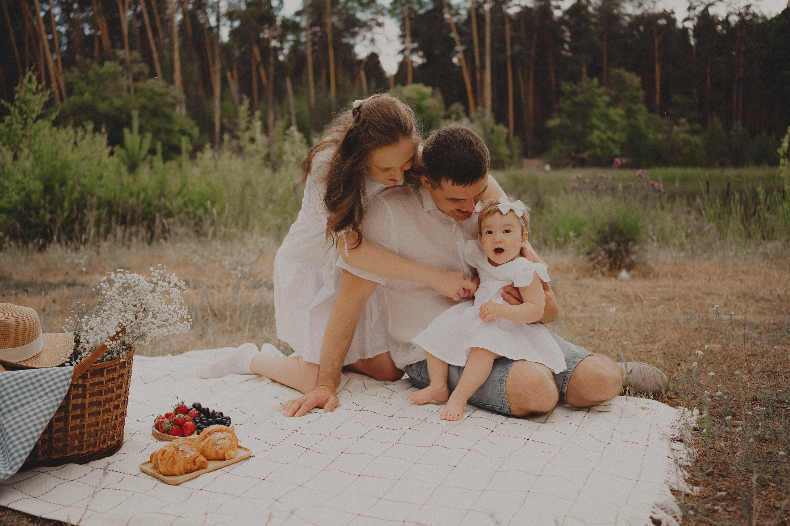 Семейная фотосессия по случаю годика маленькой Зайнаб. Фотограф Анна Кузнецова | Казань | Красная Поляна, Сириус, Сочи