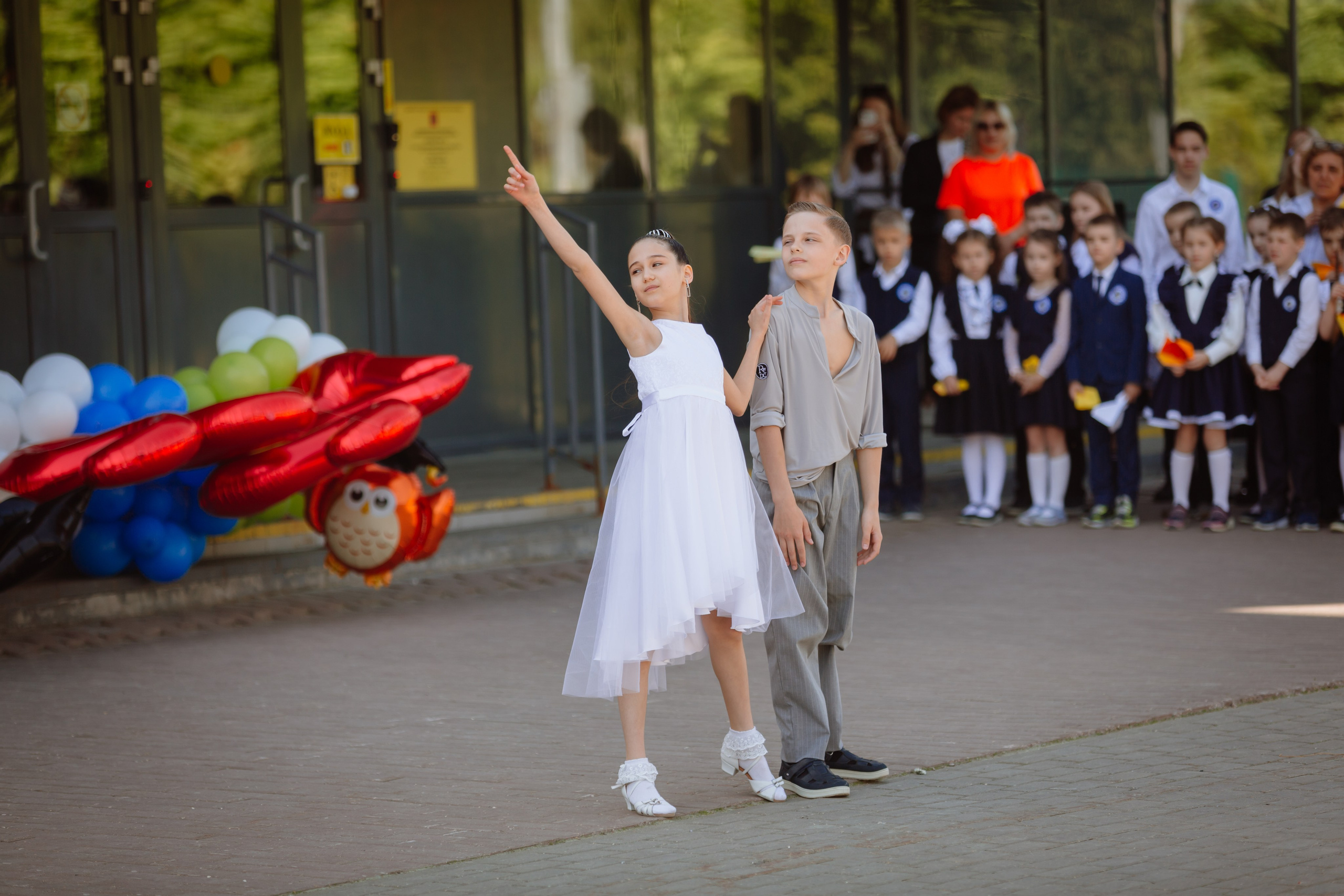 Последний звонок 2024 (2 часа фотосъемки). Профессиональный фотограф Надежда Антонова
