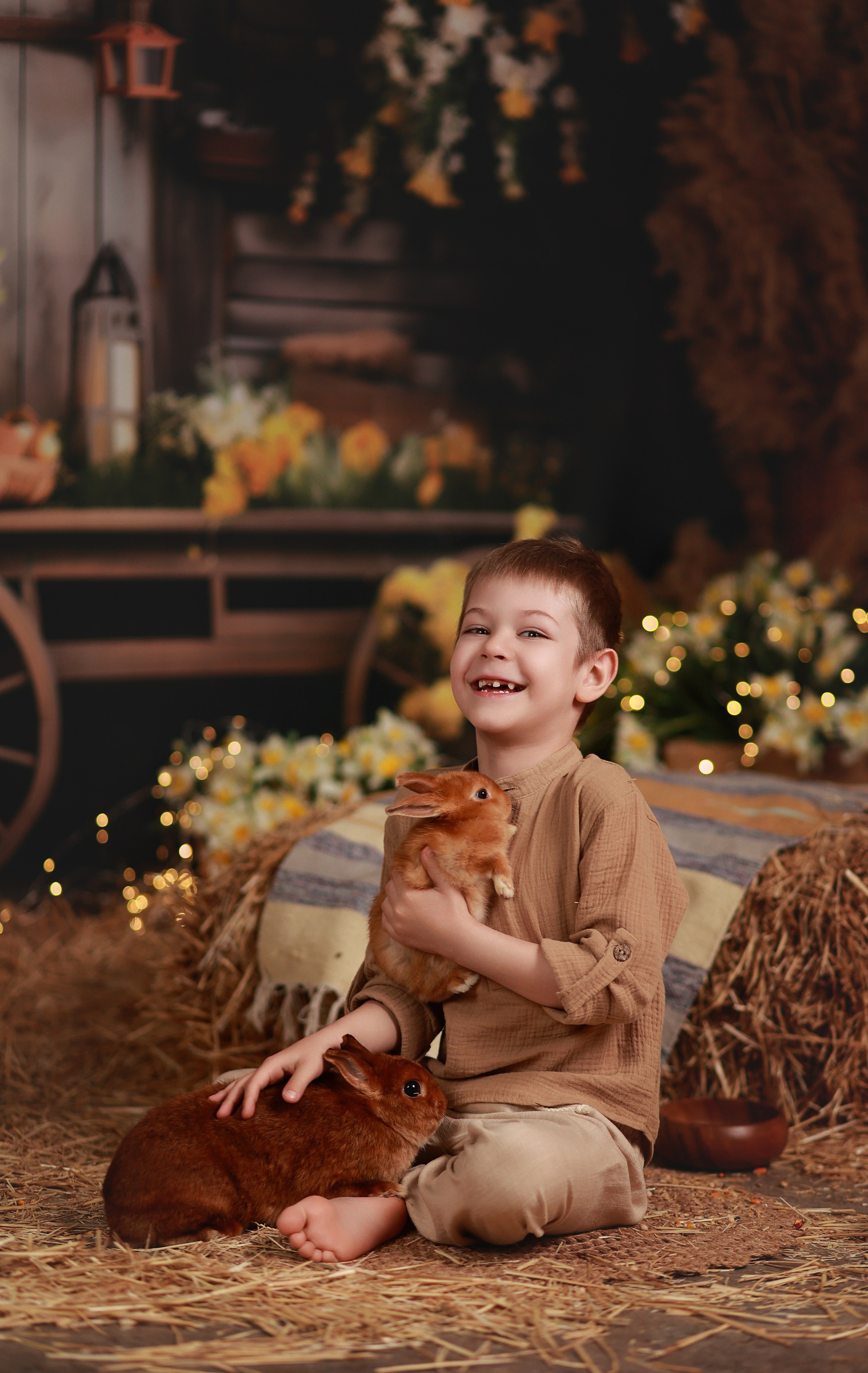 Фотопроект с козочкой и кроликами. Детский семейный фотограф Краснодар