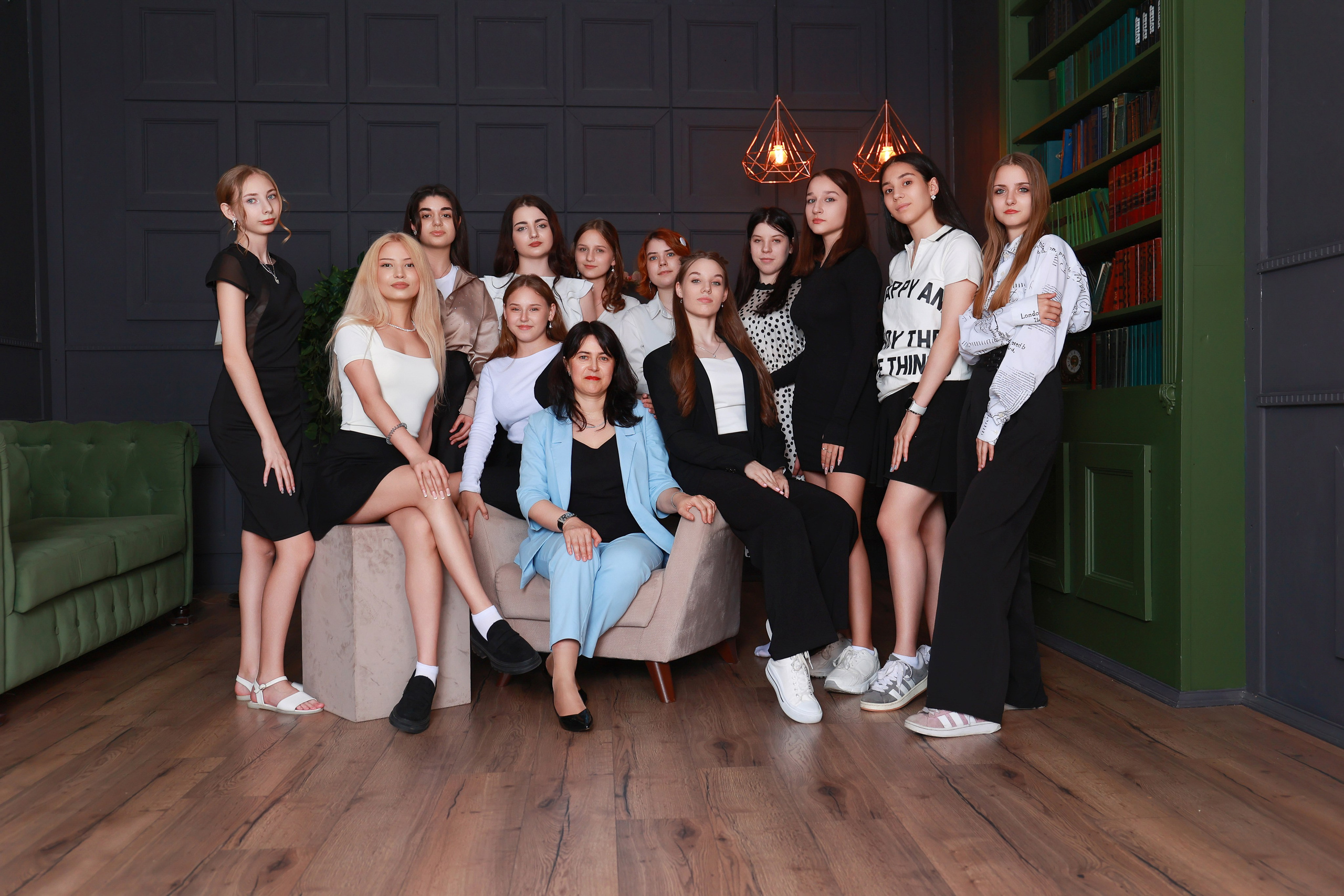 Выпускной фотоальбом (Лицей 64). Детский семейный фотограф Краснодар