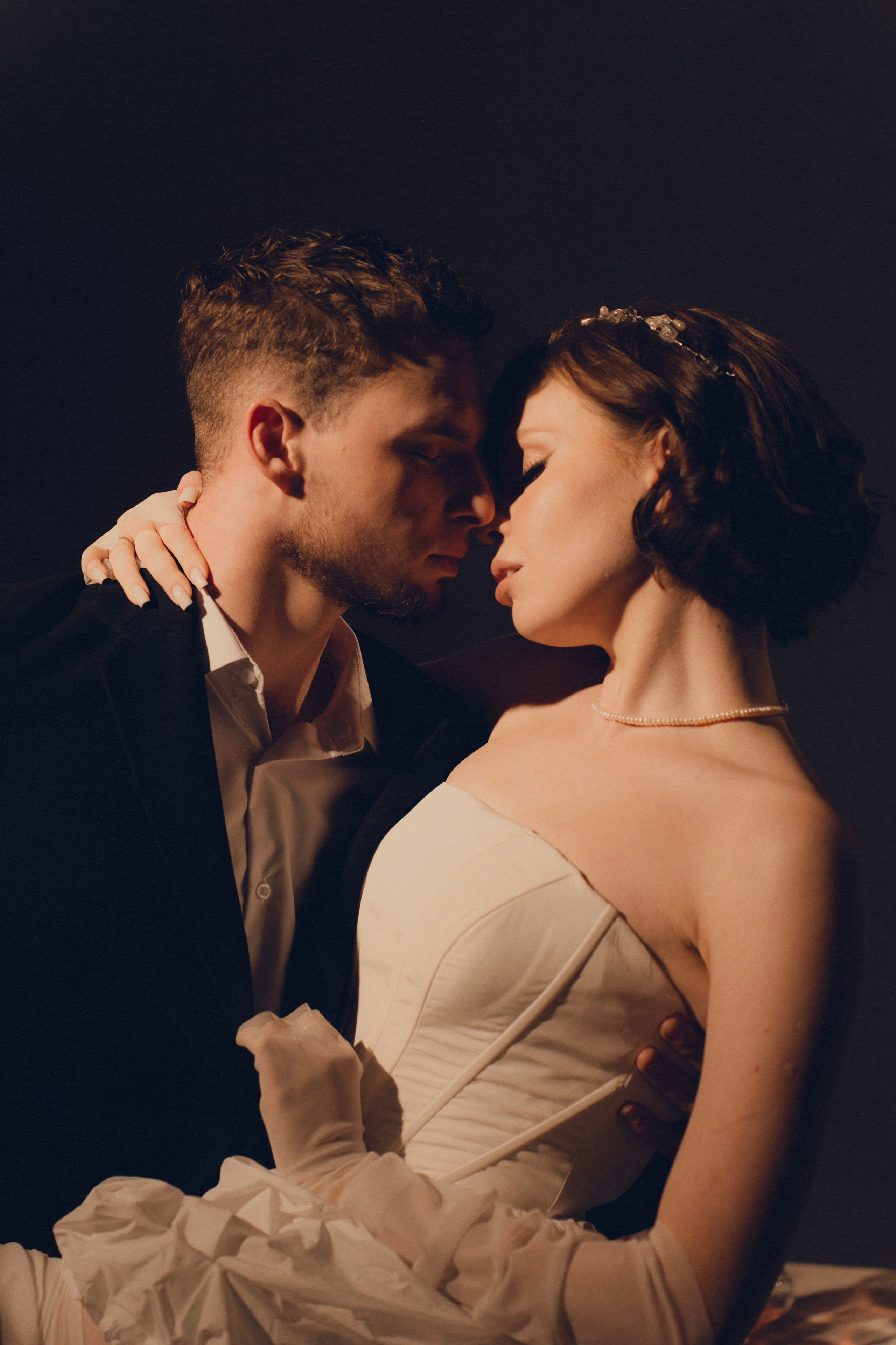 Предсвадебная съемка в студии. Фотограф Элина Муратова