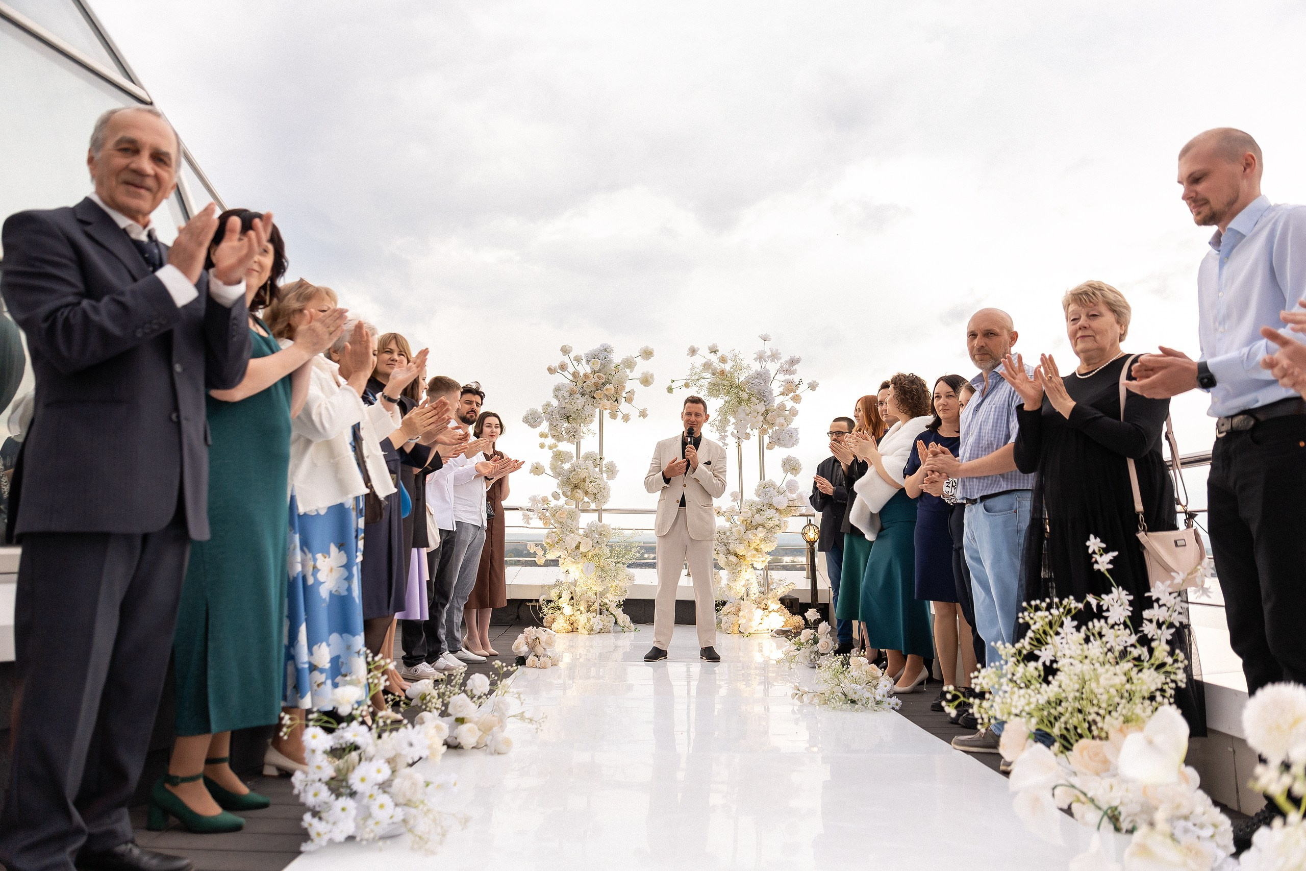 Что лучше: ЗАГС или выездная церемония в Самаре?