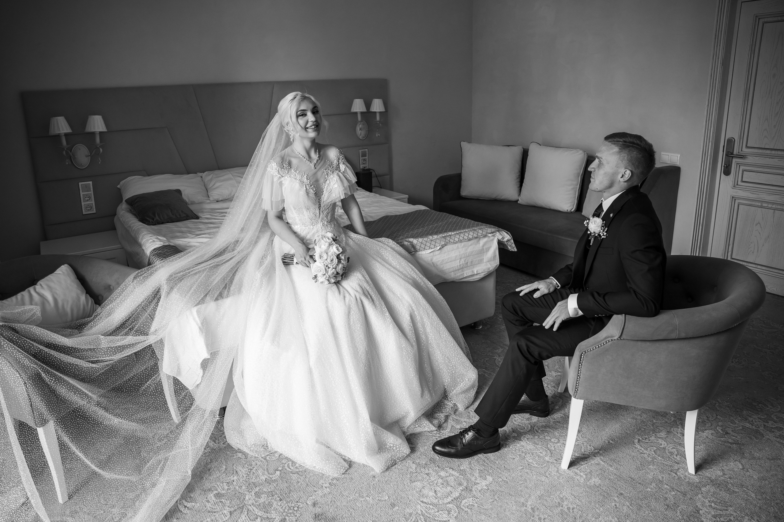 Свадебная фотосессия гостиничный комплекс Бережки Холл. Свадебный фотограф Москва Юрий Кульман