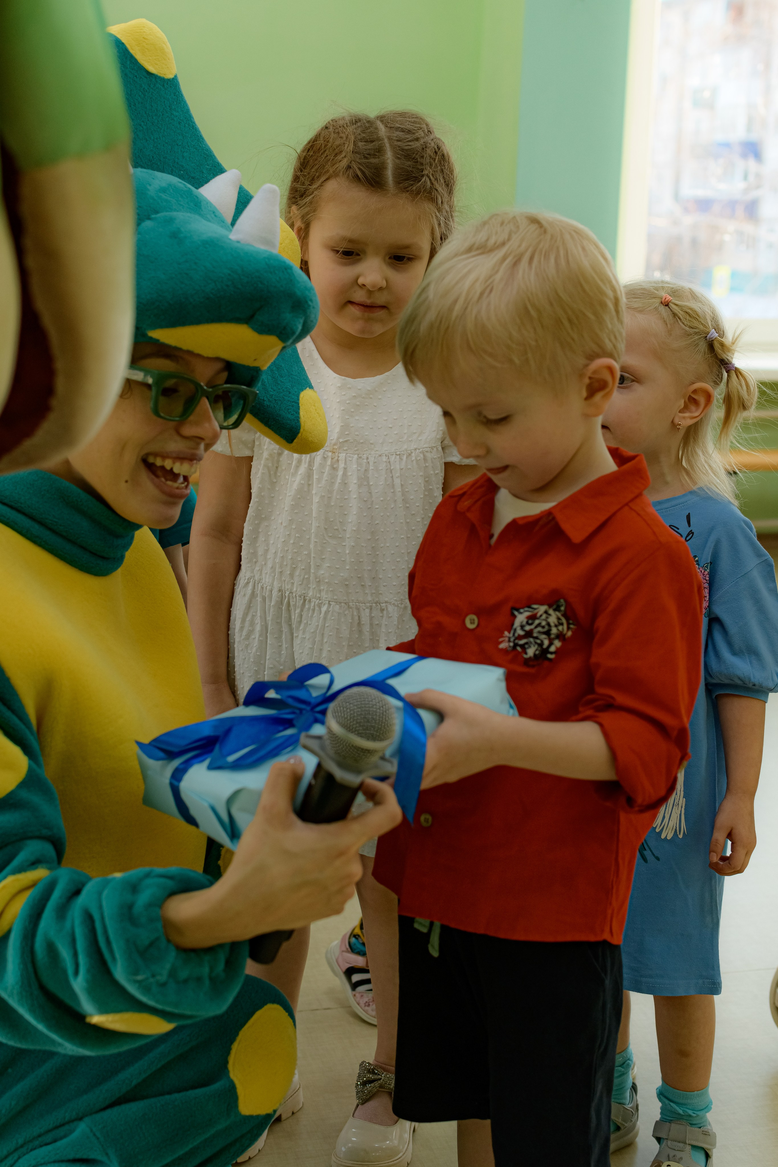 ЭМИЛЬ/HAPPY BIRTHDAY. Photokarish