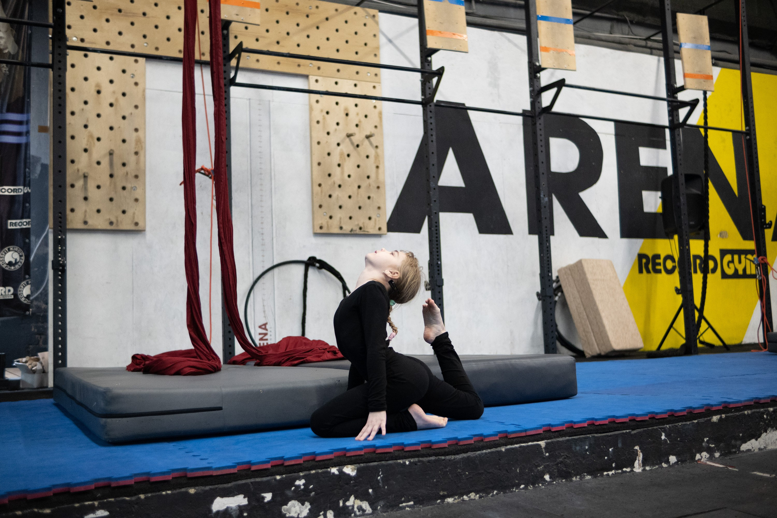 Внутриклубные соревнования по воздушной гимнастике 02.04.23