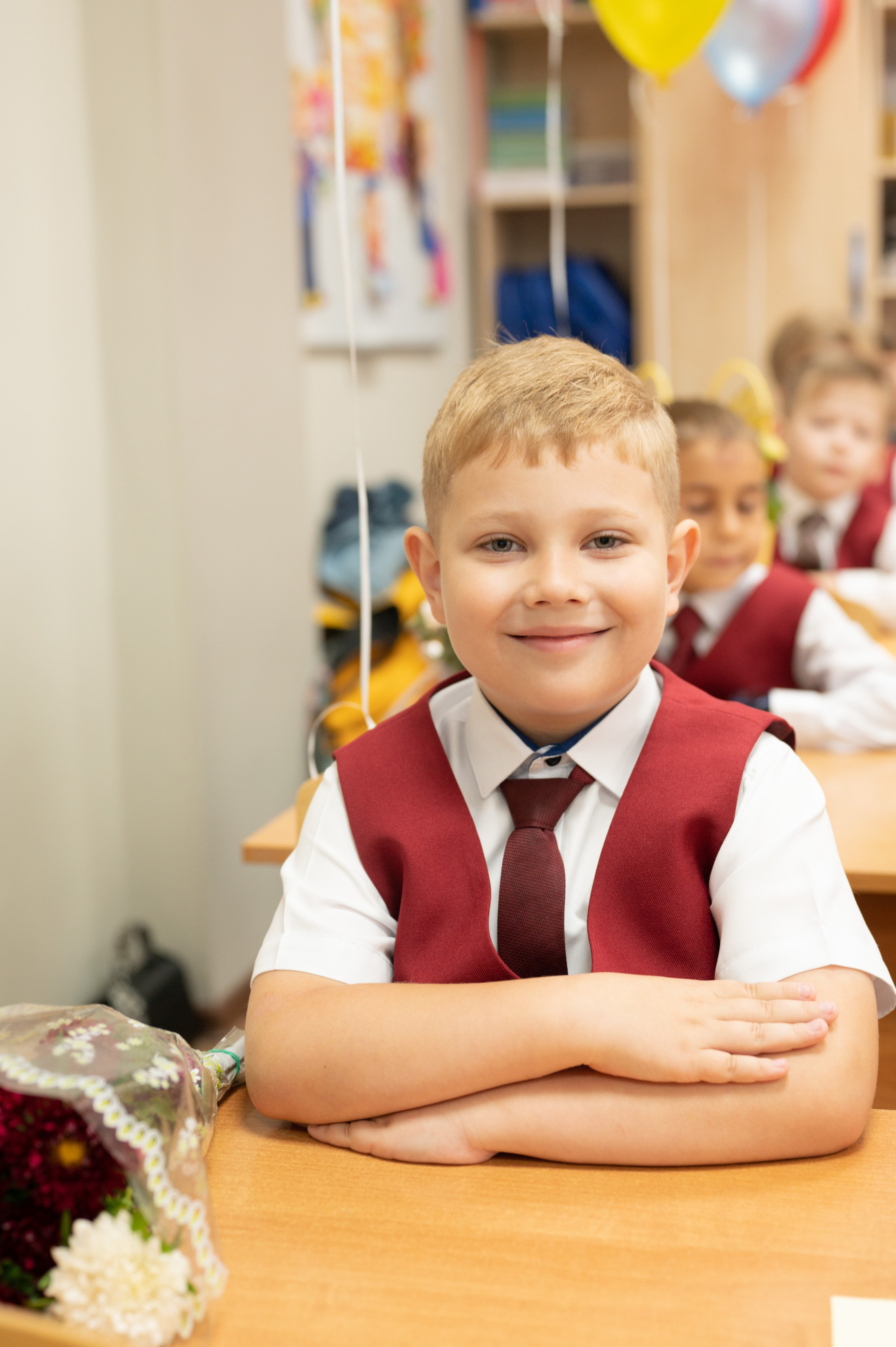 1 сентября 1 К 16 гимназия репортаж, линейка +в классе. Фотограф новорожденных, семейный детский в Тюмени Татьяна Морозова