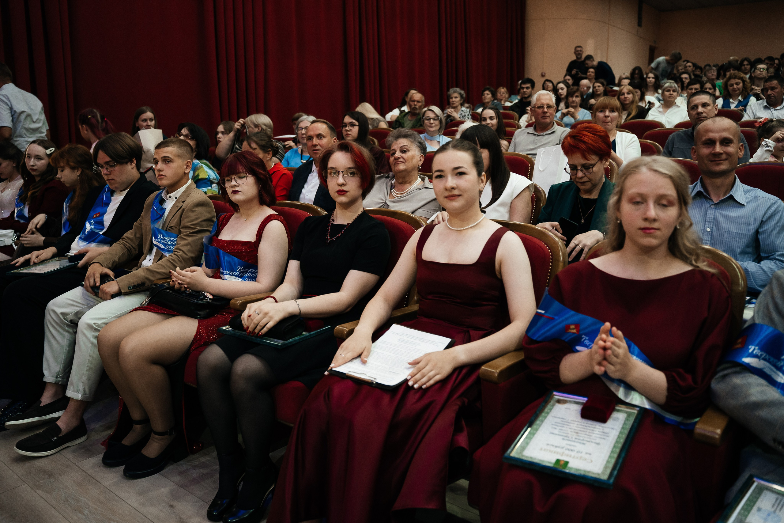 Выпускной 2026. Фотограф Торопец Кристина Абрамова Kanwellia photography