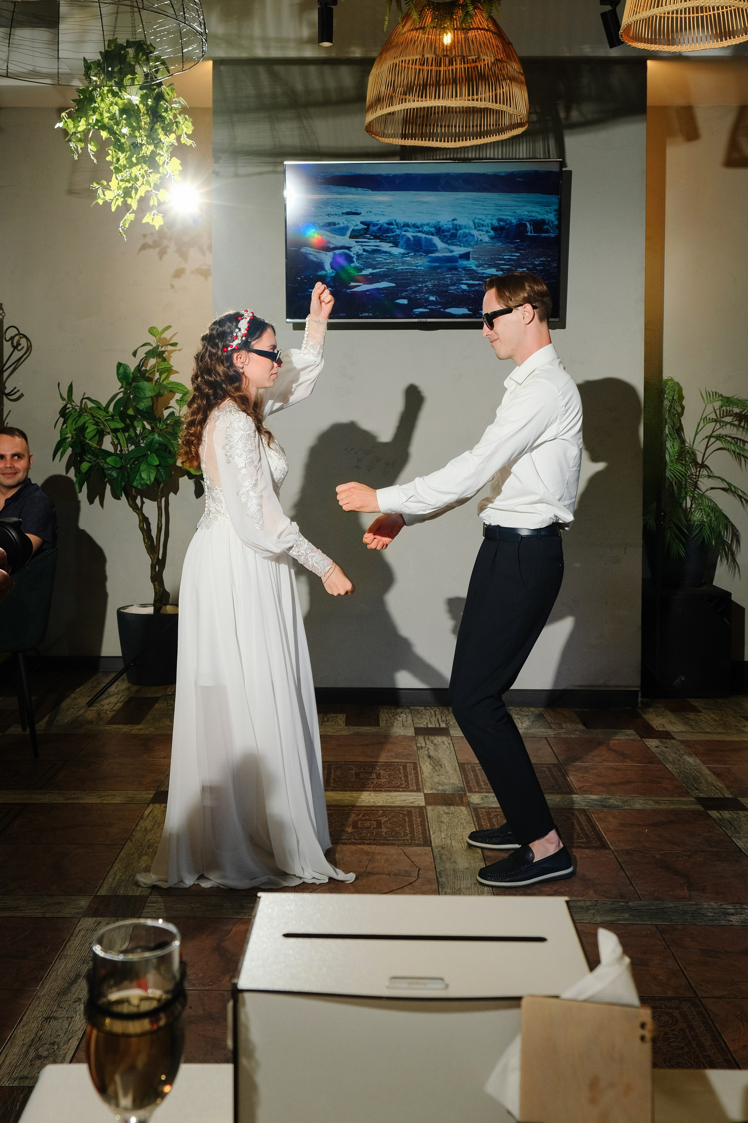 Свадьба в Севастополе │ ЗАГС • Парк Победы • Plita • Илья Желдак. Свадебный фотограф и видеограф в Крыму! Ваш день будет незабываемым!