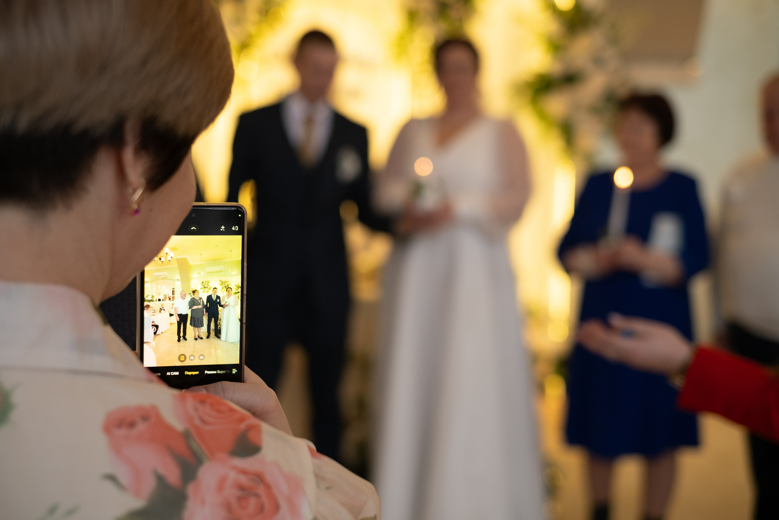 Гостиница Севастополь. Свадебная фотосессия Новый Херсонес. Профессиональная фотосъемка в Крыму. Натуральные эмоции и живые кадры. Забронируйте дату прямо сейчас!