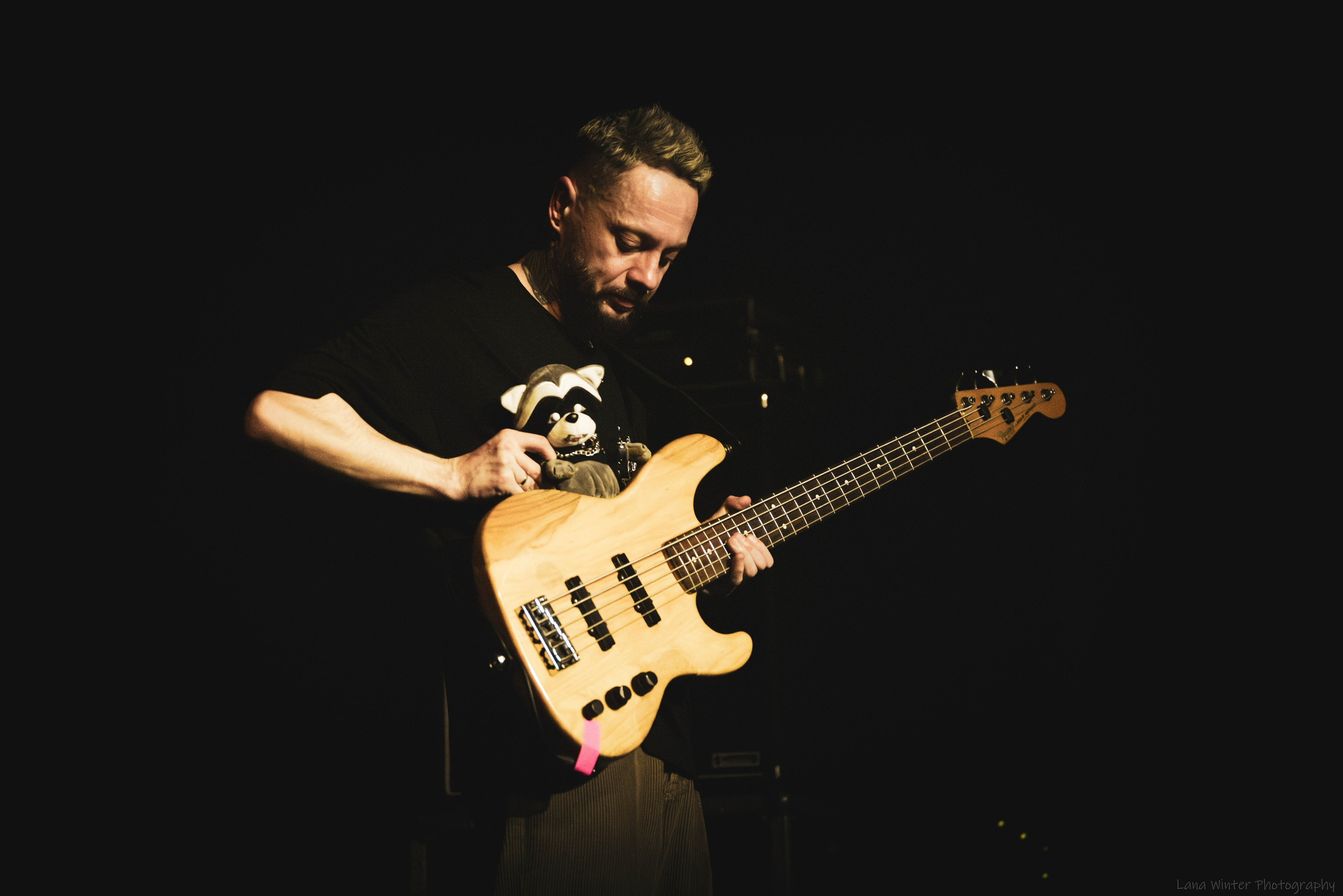 7000$ (25 января 2025 года, Москва, клуб Урбан). Фотограф Светлана Блинова, Москва и Московская область