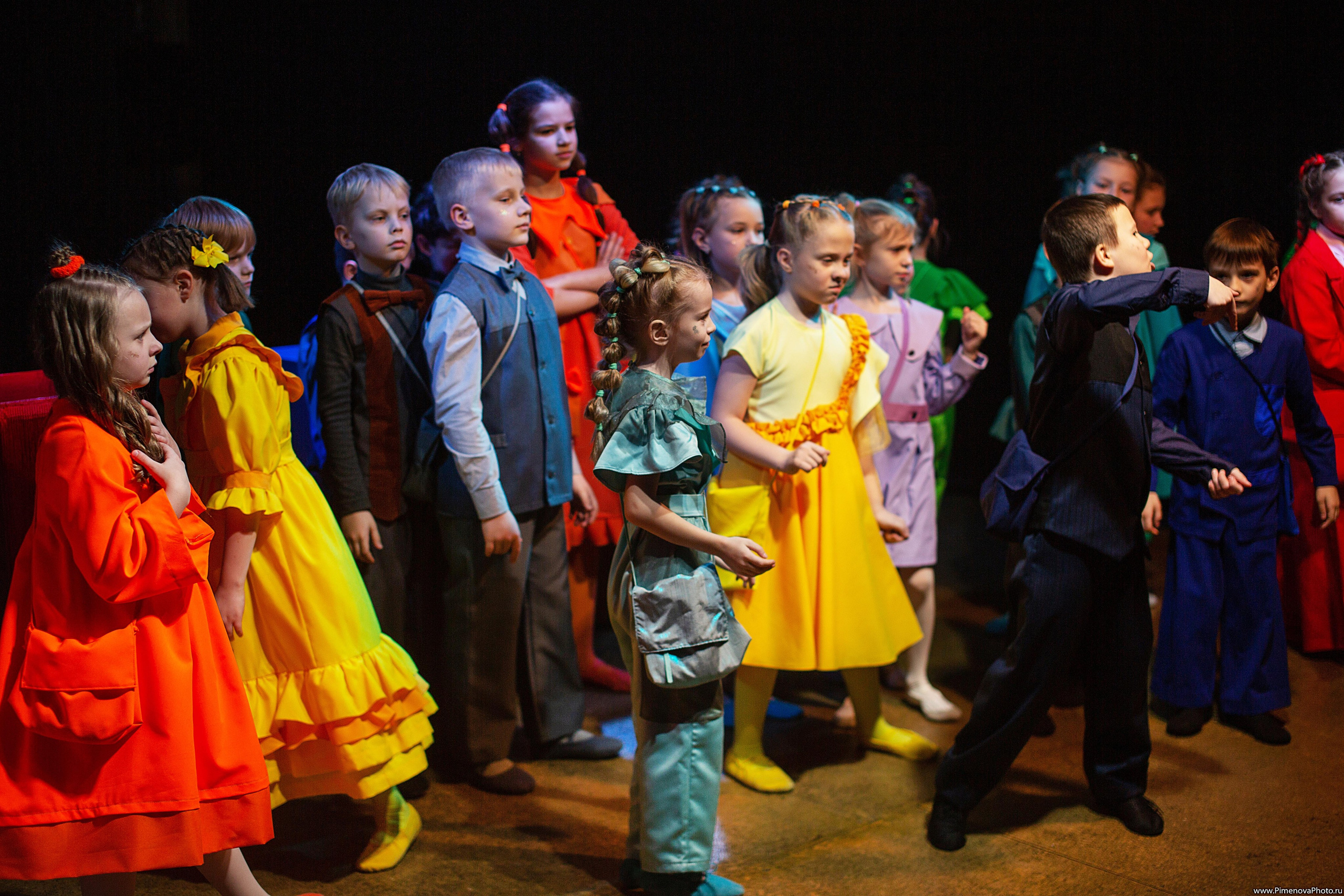 Карандаши «Театрум» ДТЦ, февраль. Семейный и детский фотограф в Петрозаводске