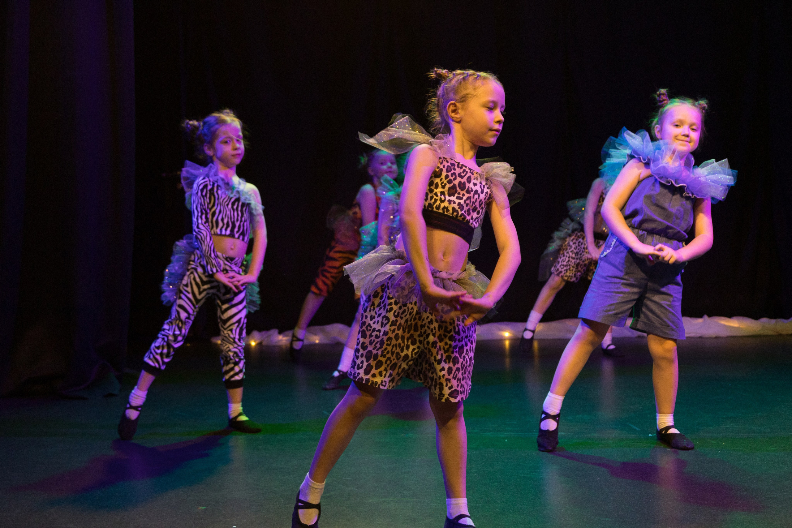 Отчетный танцевальный концерт детей 2-7 лет. Детский и контент фотограф Надя Волкова Санкт-Петербург