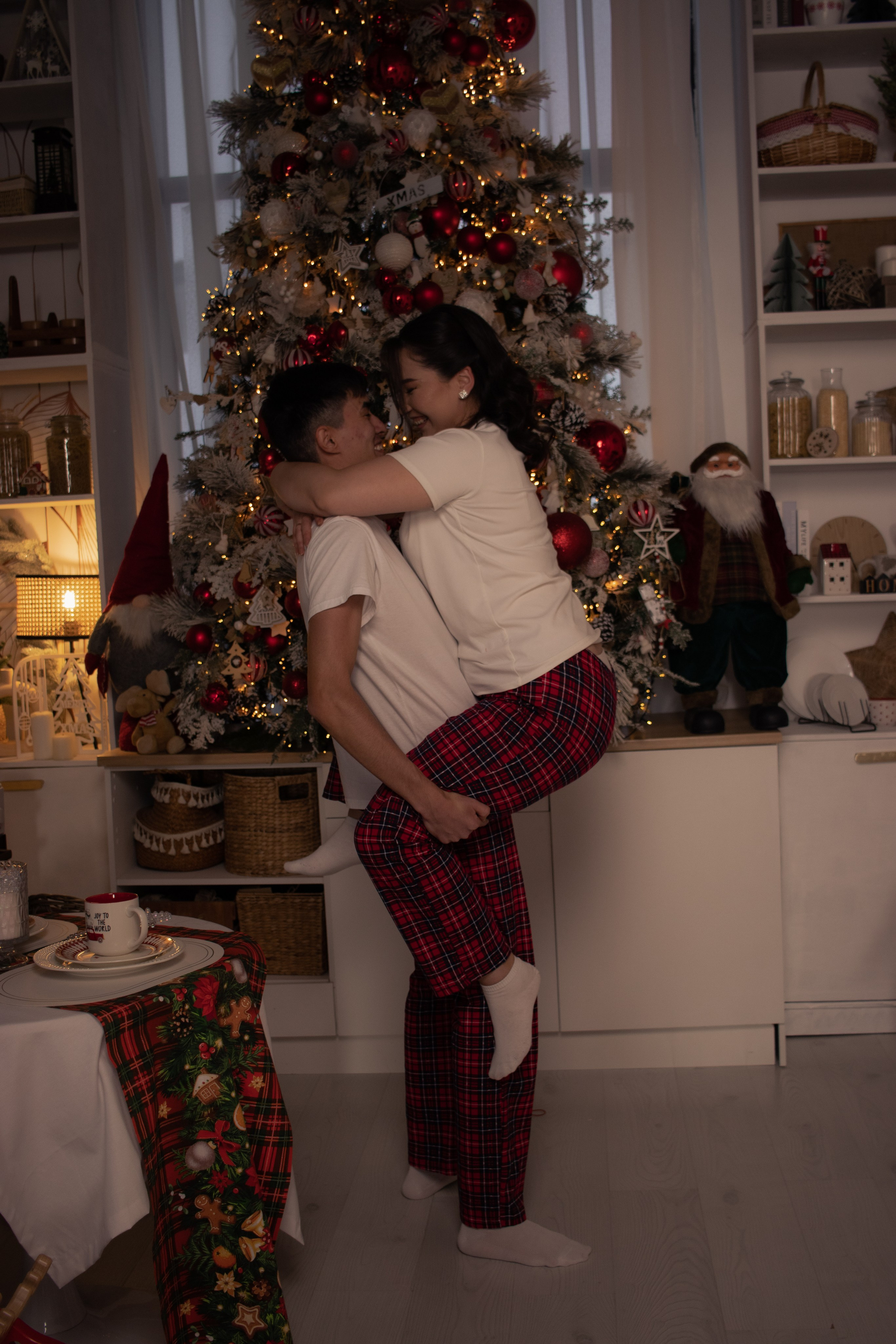 Студийная фотосессия. Фотограф в Астане, индивидуальная, семейная, домашняя фотосессия