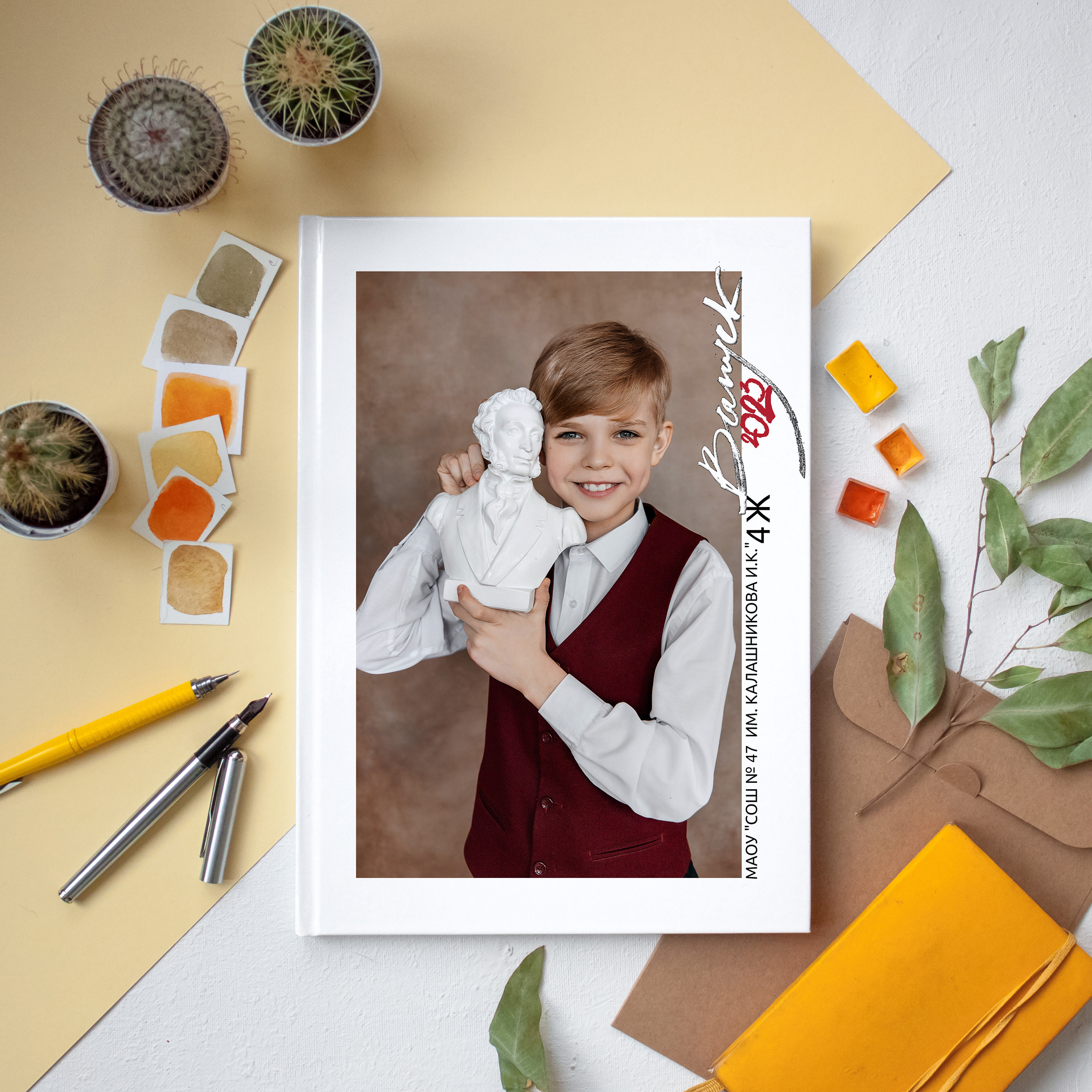 Фотоальбом. Дизайн "Легкое настроение" 20*30. Альбом  отпечатан на цифровом оборудовании HP Indigo 20000 . Твердая фотообложка, ламинированная поверхность, плотные листы. Разворот 180°.