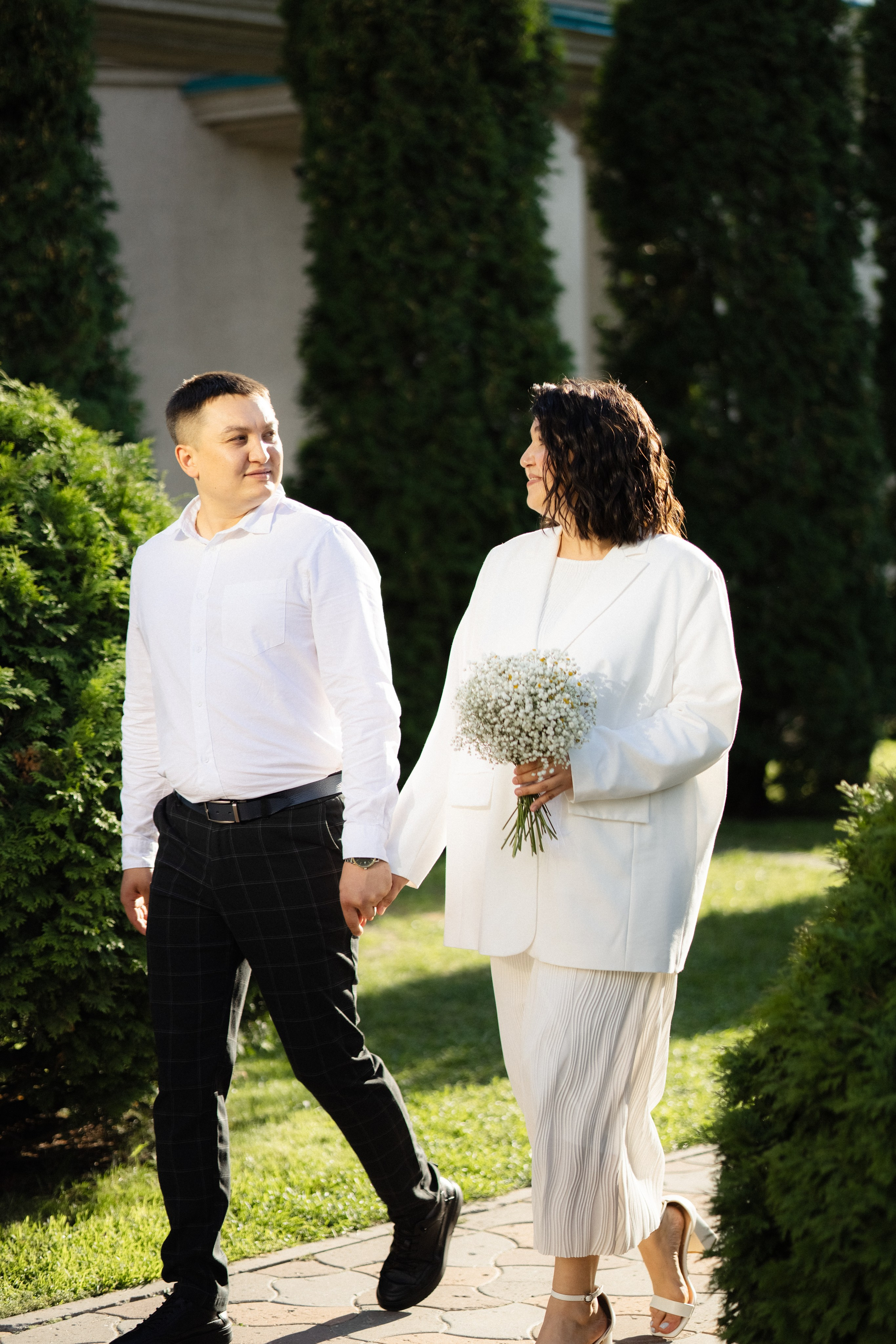 Гайд-путеводитель по Центральному ЗАГСу. Свадебный и портретный фотограф в Новосибирске Любовь Исакова