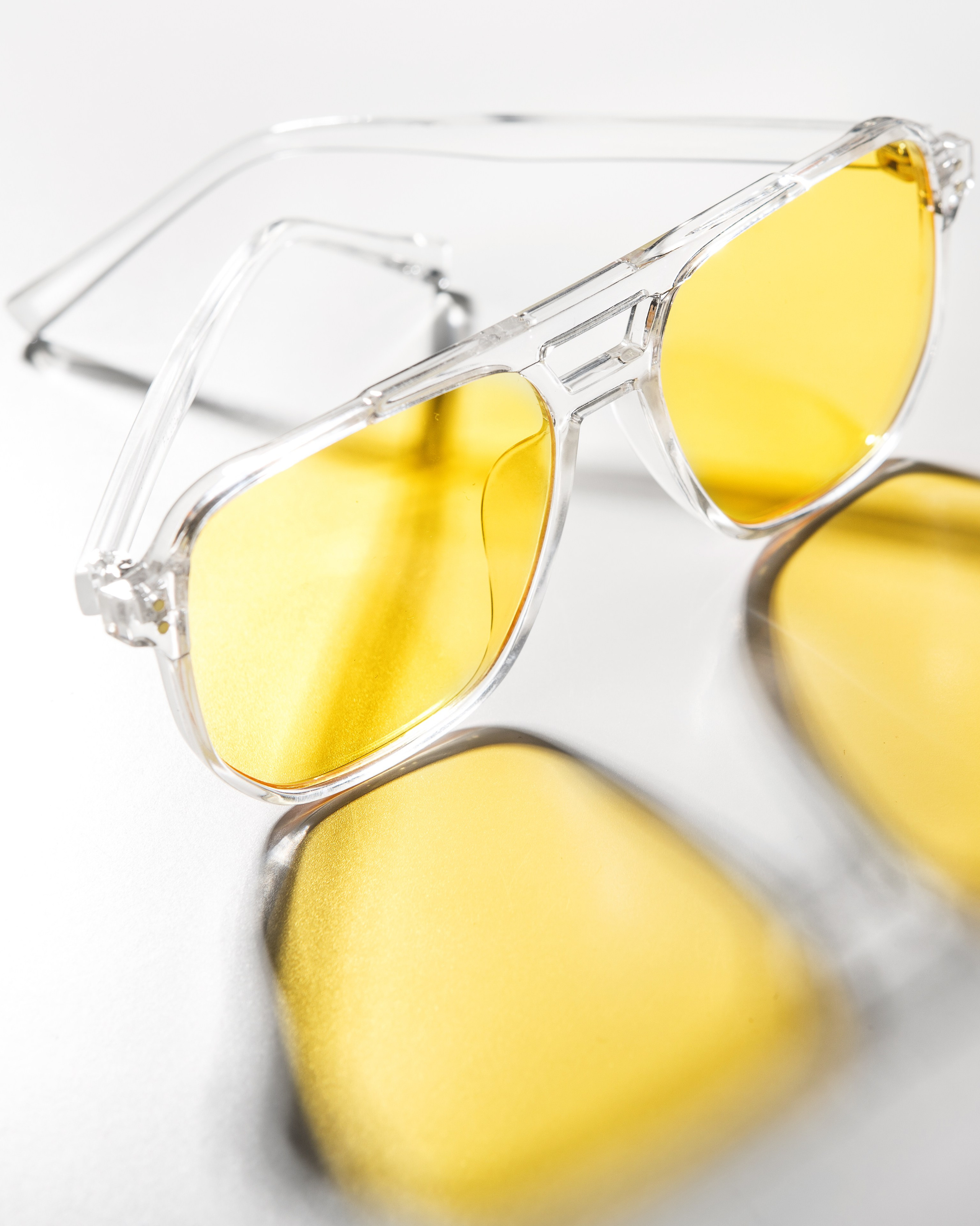 ФОТОСЪЁМКА С ИСПОЛЬЗОВАНИЕМ РЕКВИЗИТА / ДЕМОНСТРАЦИОННАЯ ПОДАЧА. Ильшат Бикмиев — предметный фотограф. Каталог и рекламная съёмка для бизнеса Алматы. Качественные фото для бизнеса, маркетплейсов интернета