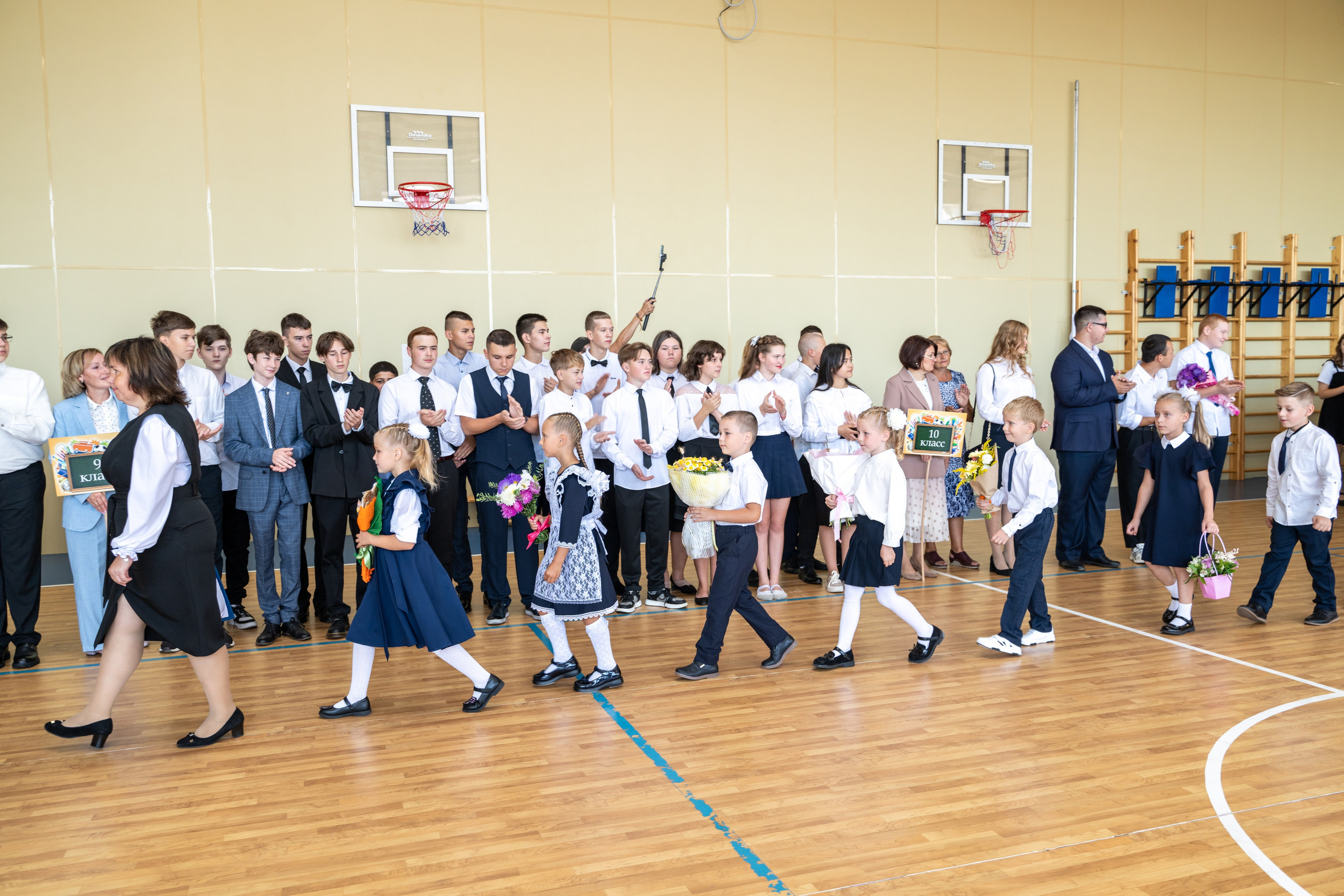 1 Сентября газопроводская школа 11 класс. Фотограф самых запоминающихся моментов Вашей жизни