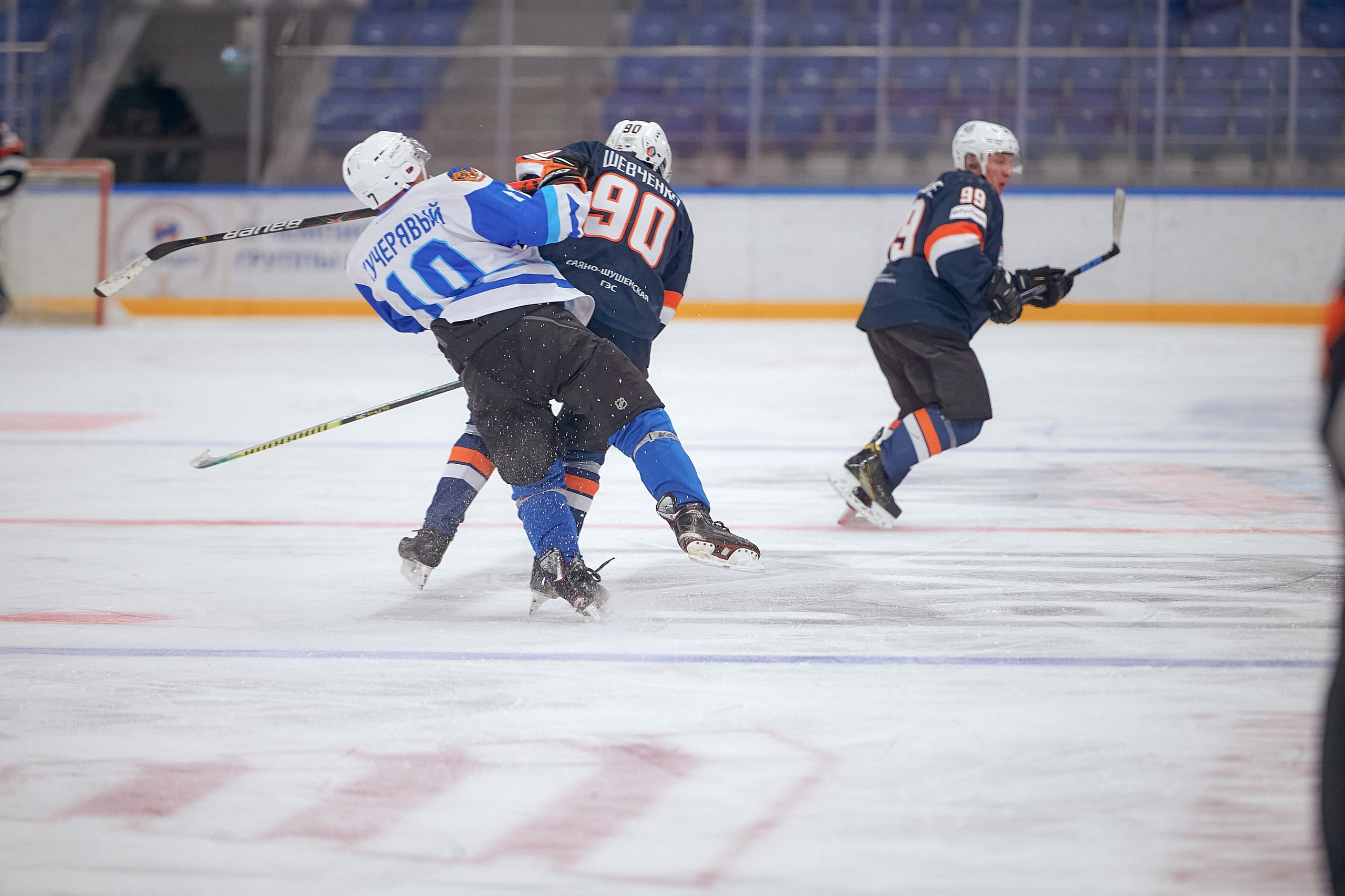Портфолио репортажной фотосъёмки: Кристалл арена — Хоккей — РусГидро. Фотограф Яковлев Роман — Красноярск