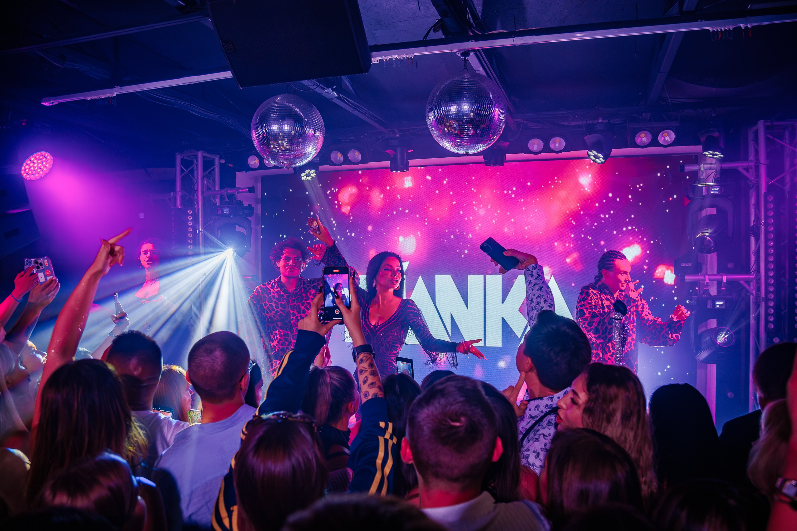 «Бьянка"_Чайка на пляже_Ялта_25.07.2025 г. Аминов Руслан | Фотограф