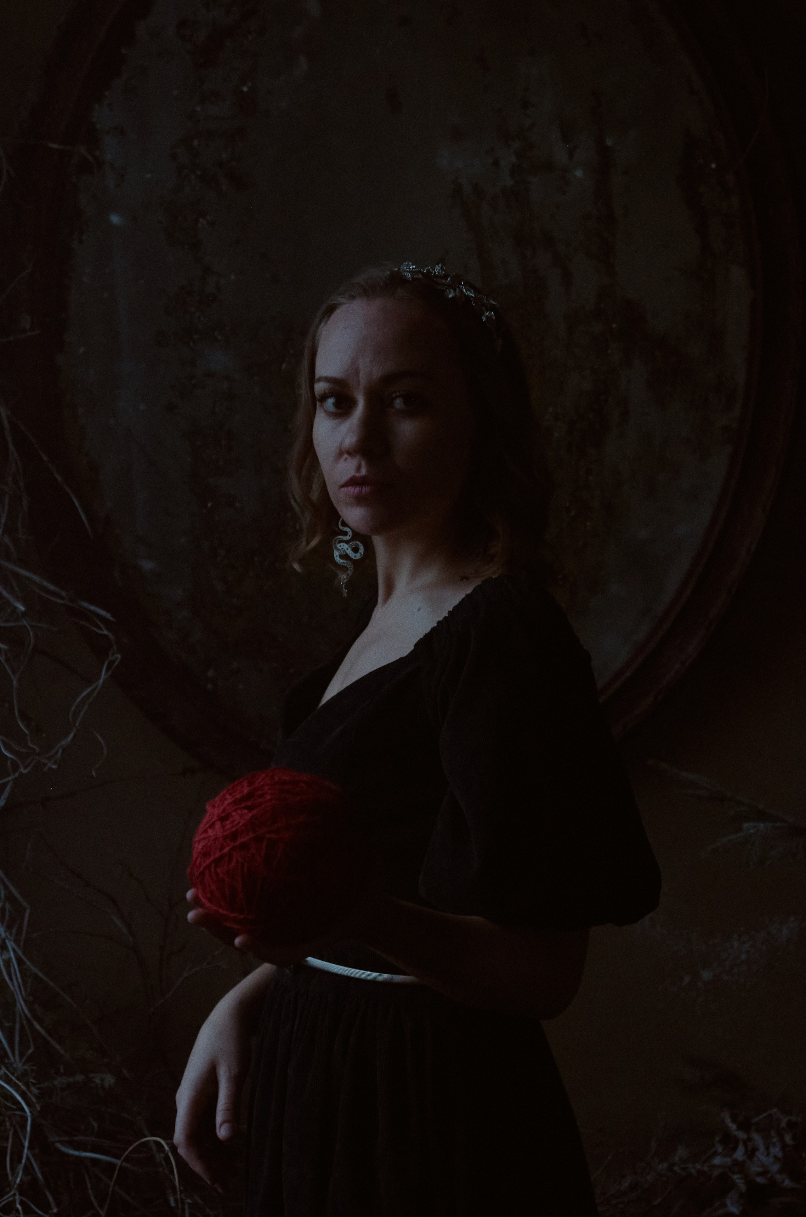 Тень. Фотограф лавстори Москва/МО Приятелева Ангелина