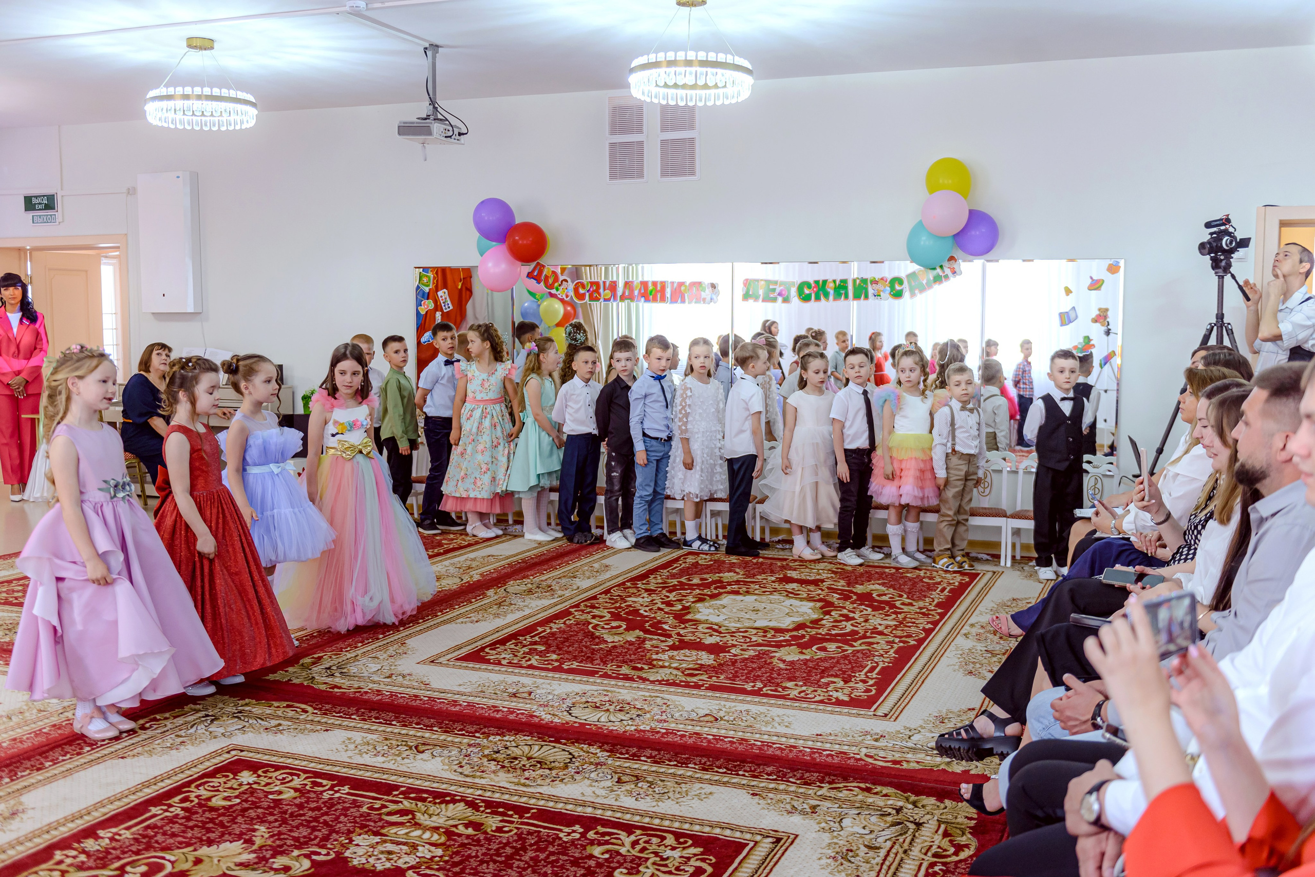 Детский сад-выпускной 2024. Фотограф Галина Лисанова, г. Брянск