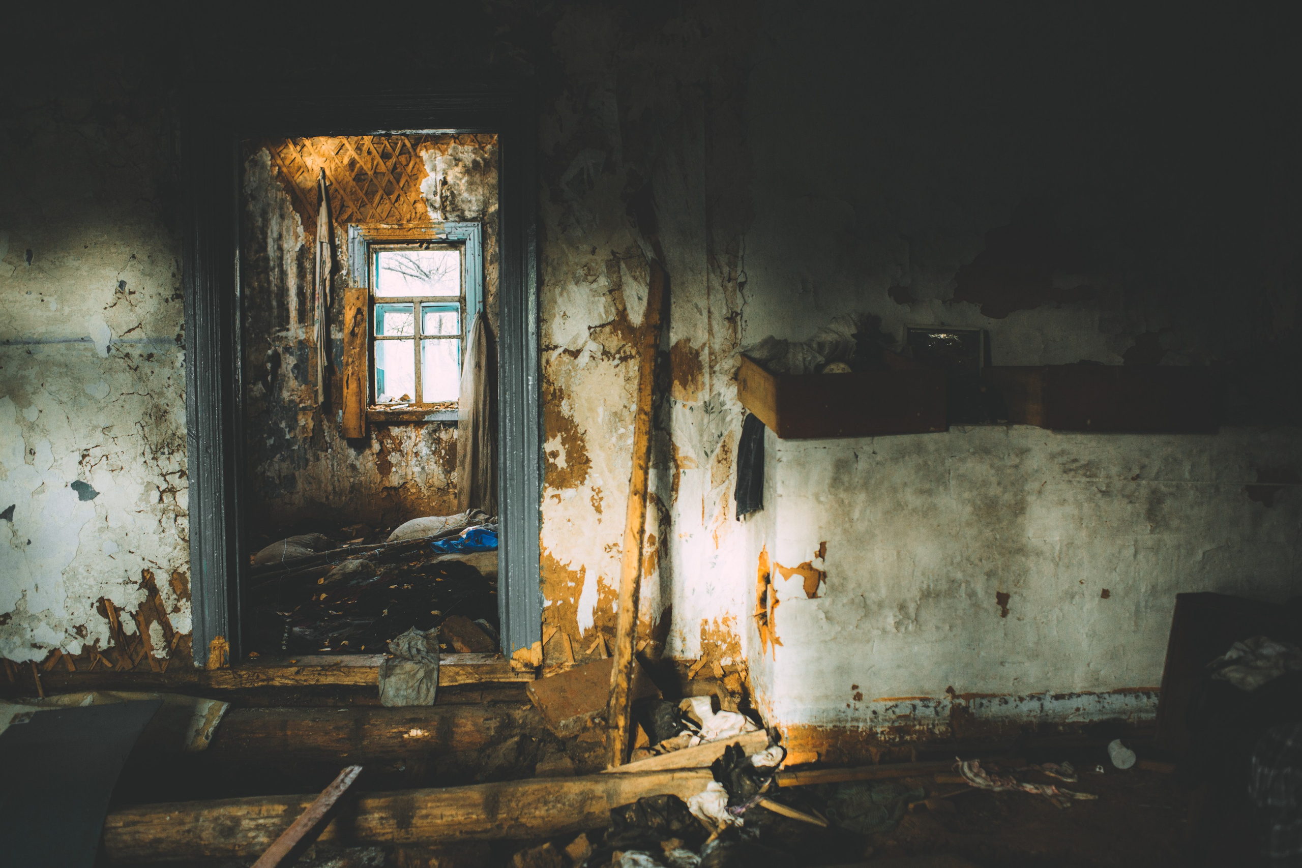 PROJECTS. Nastya Marchenko — based in Moscow Art and Documentary photographer. Works with memory, revelation, vulnerability & human states worldwide