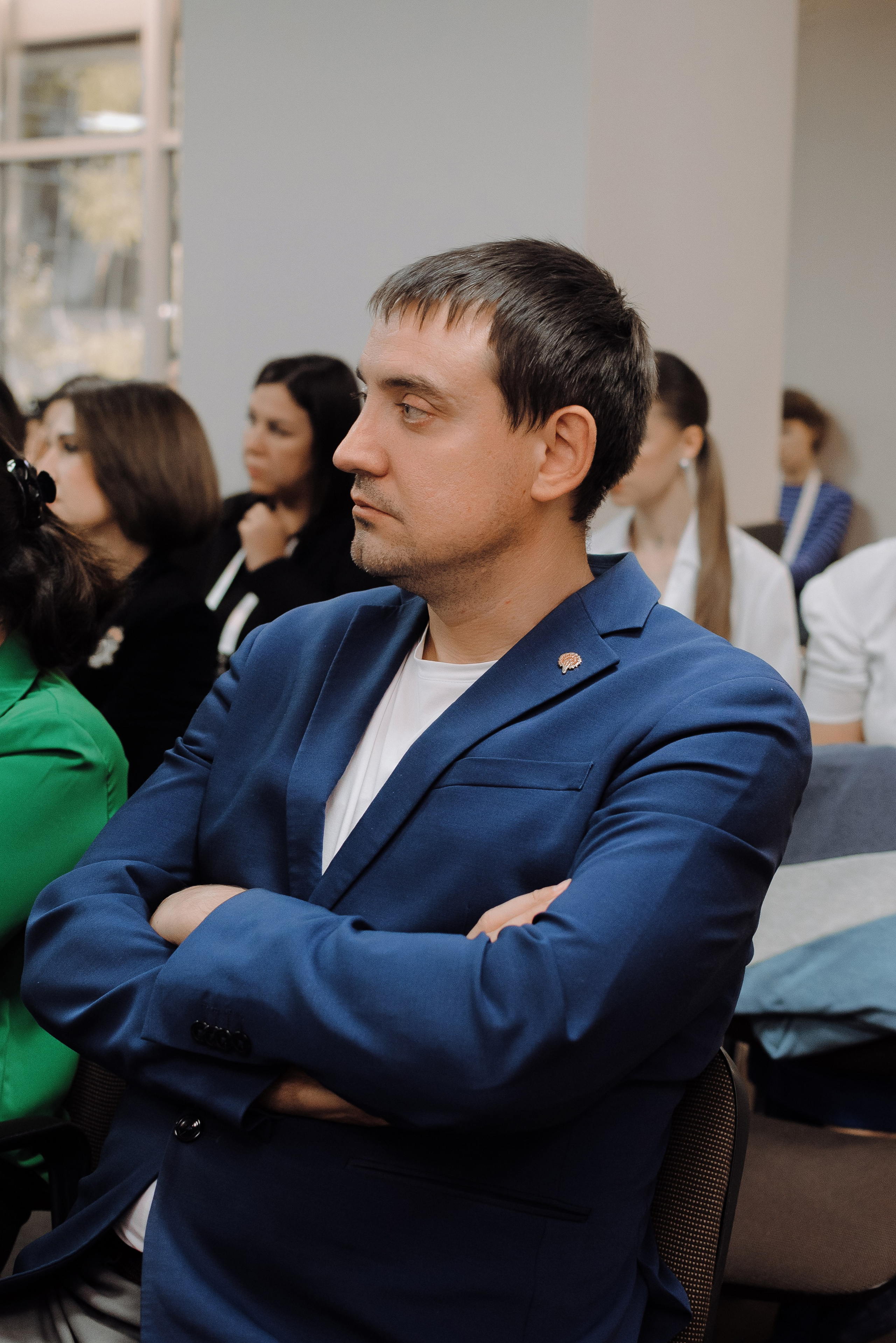 ОБЛАСТНАЯ КОНФЕРЕНЦИЯ «РАЗВИТИЕ ТУРИЗМА В ЧЕЛЯБИНСКОЙ ОБЛАСТИ». Репортажный фотограф Зуев Роман г. Челябинск