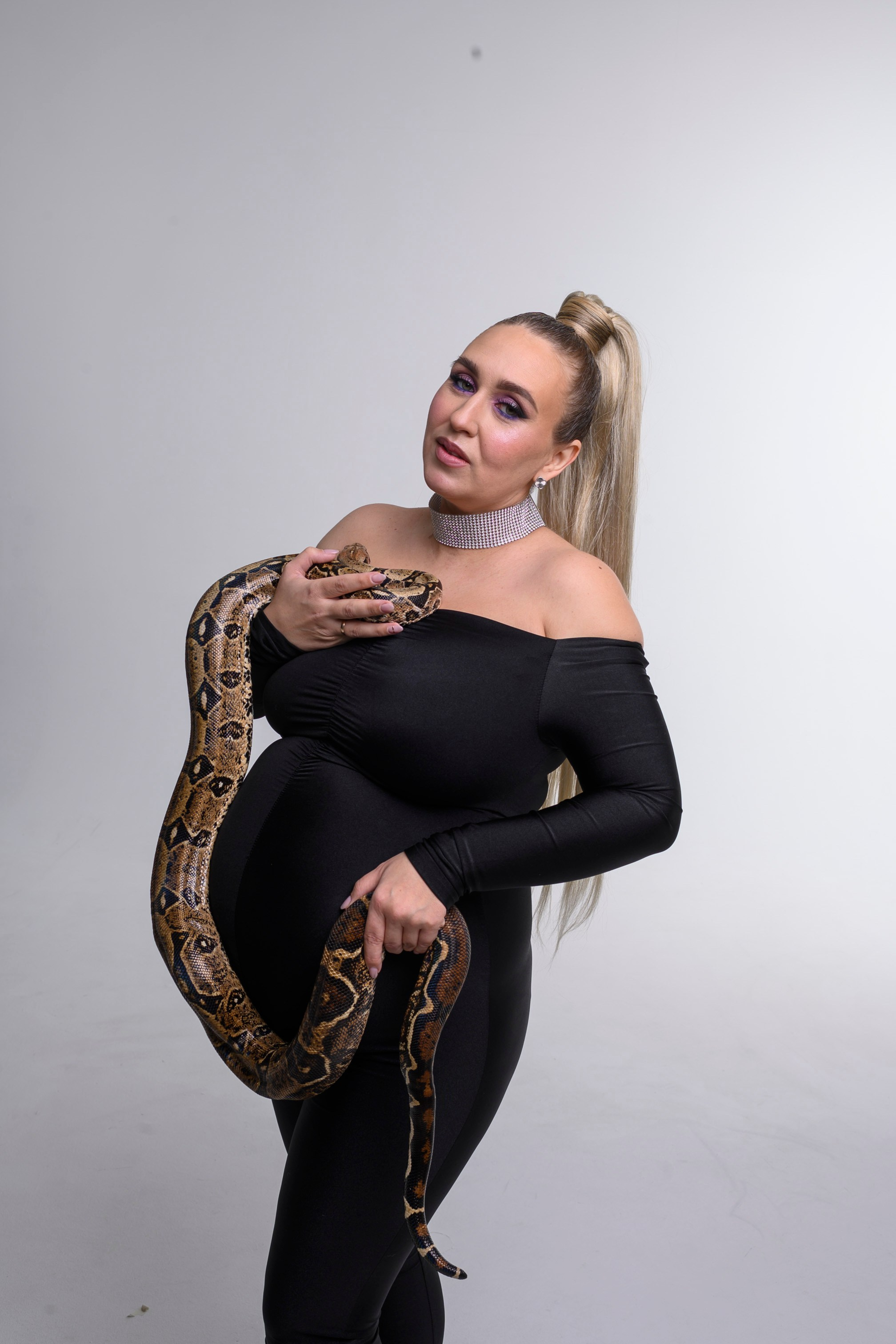 СЬЕМКА СО ЗМЕЕЙ. Семейный фотограф Екатеринбург Лора Мур