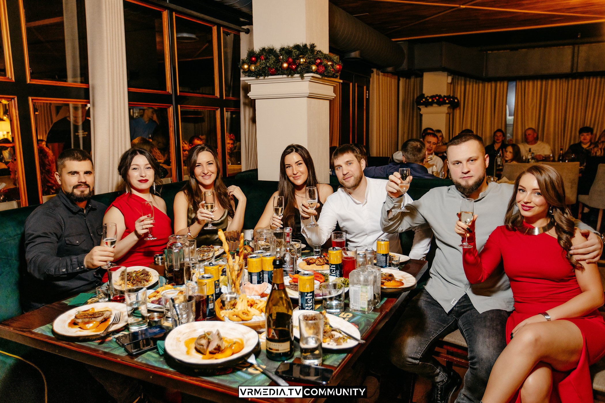 Новогодняя ночь в ресторане «Мюнхен»