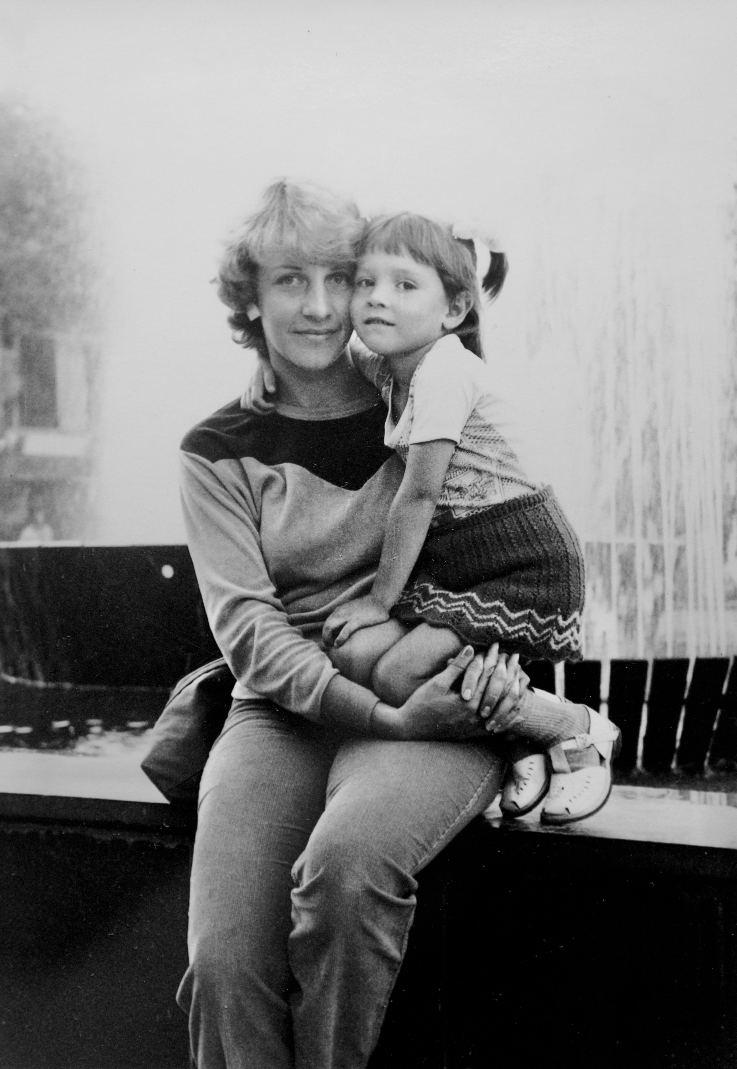 Личные фото. Школьные выпускные альбомы в Москве Марина Николаева