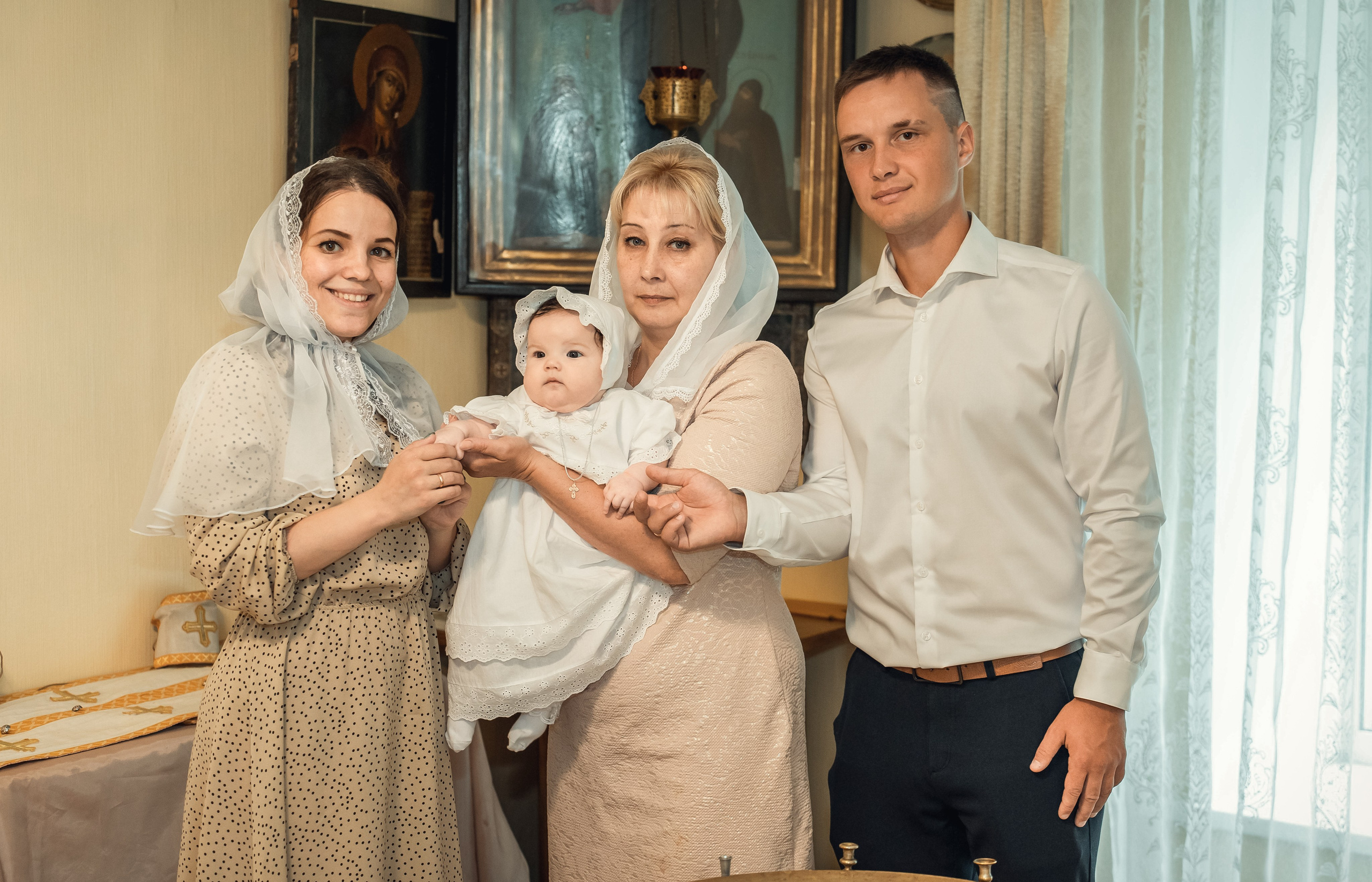 Крещение Софии в соборе Всех Святых. Фотограф на Крещение Тула и Венчание в Туле, детский и семейный фотограф