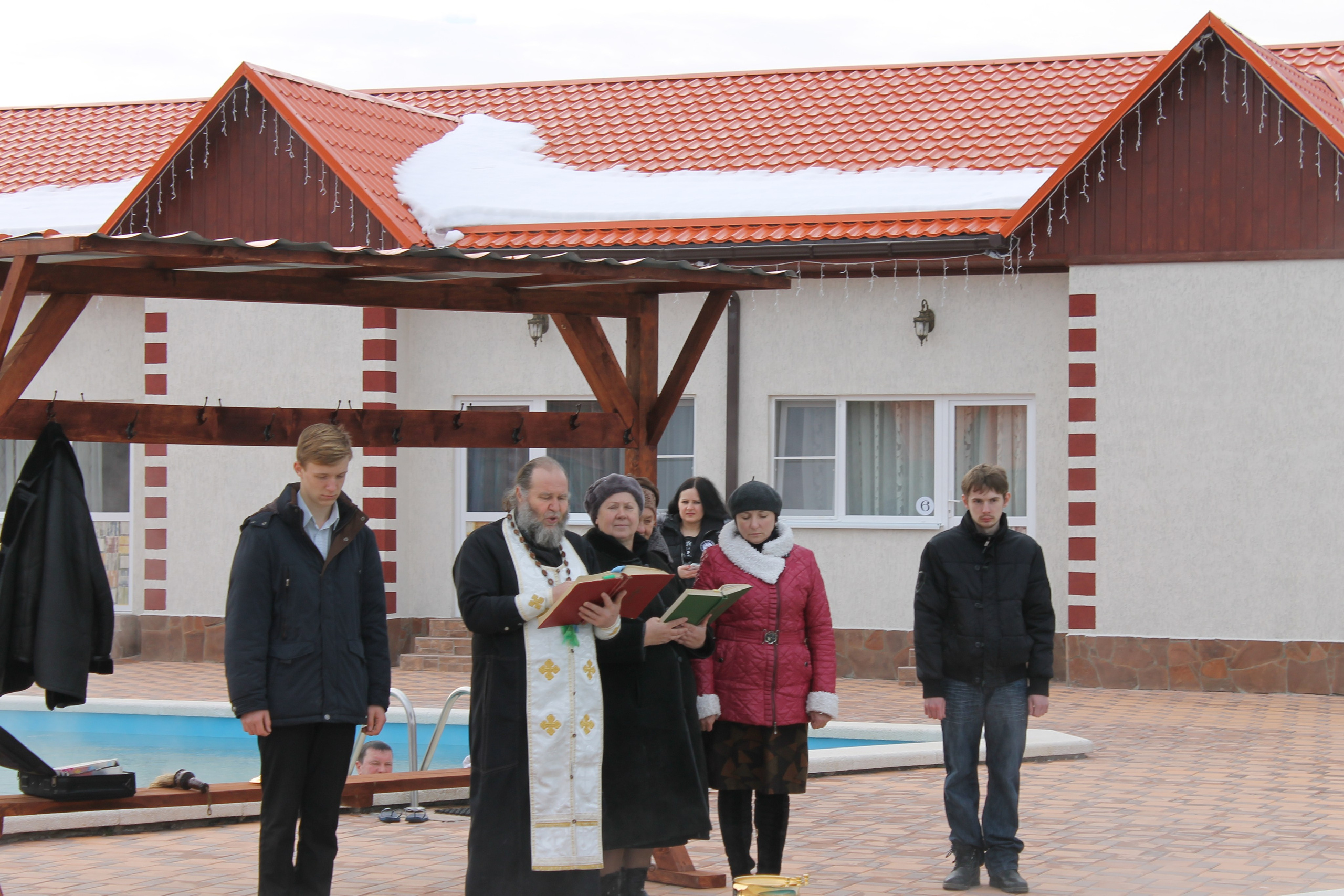Термальный источник зимой,летом,весной и осенью