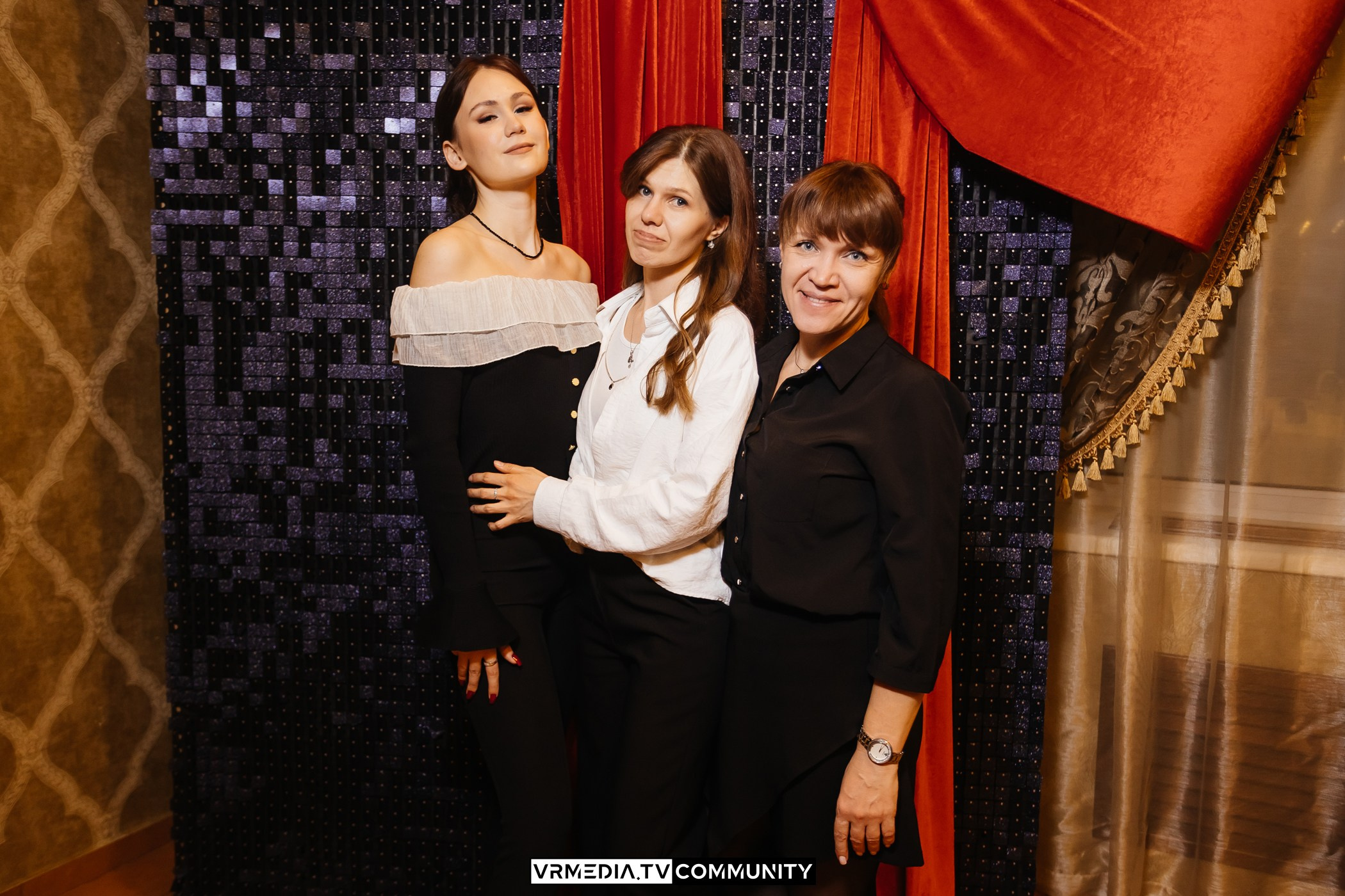 Международный женский день в ресторане «Лазурный Берег»