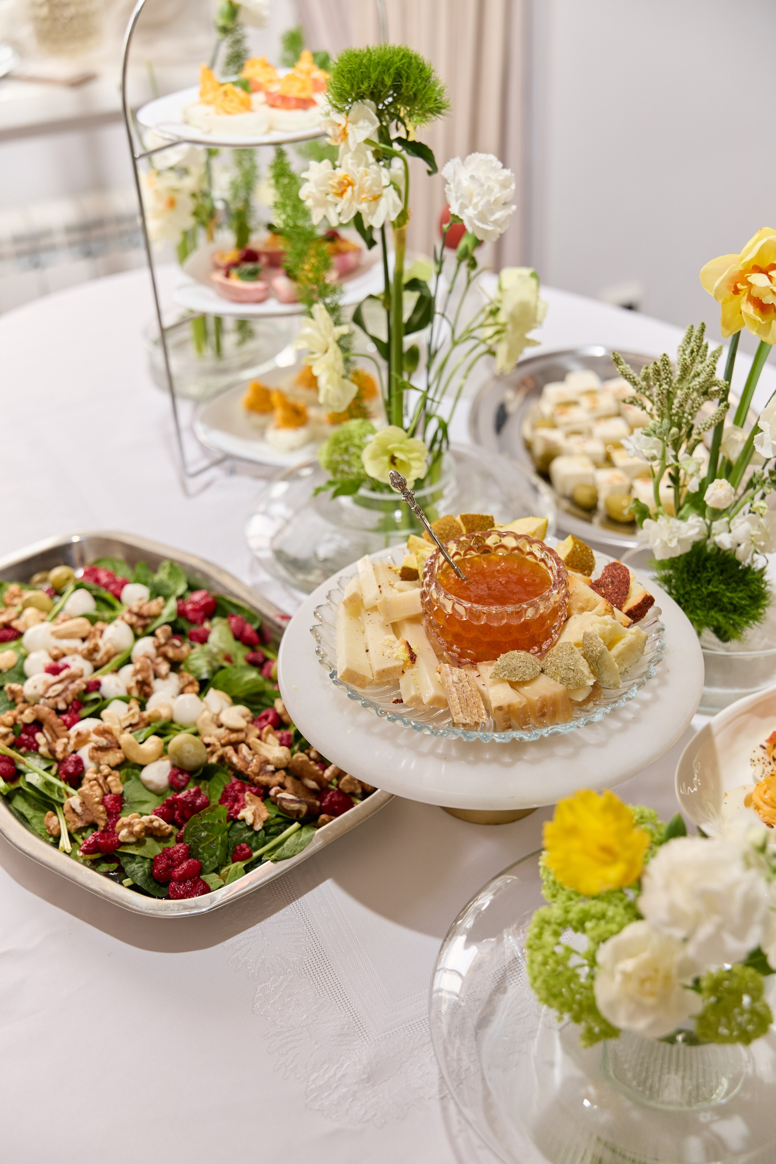 Пасхальный завтрак. Фотограф и видеограф в Кургане Леонид Корнильев