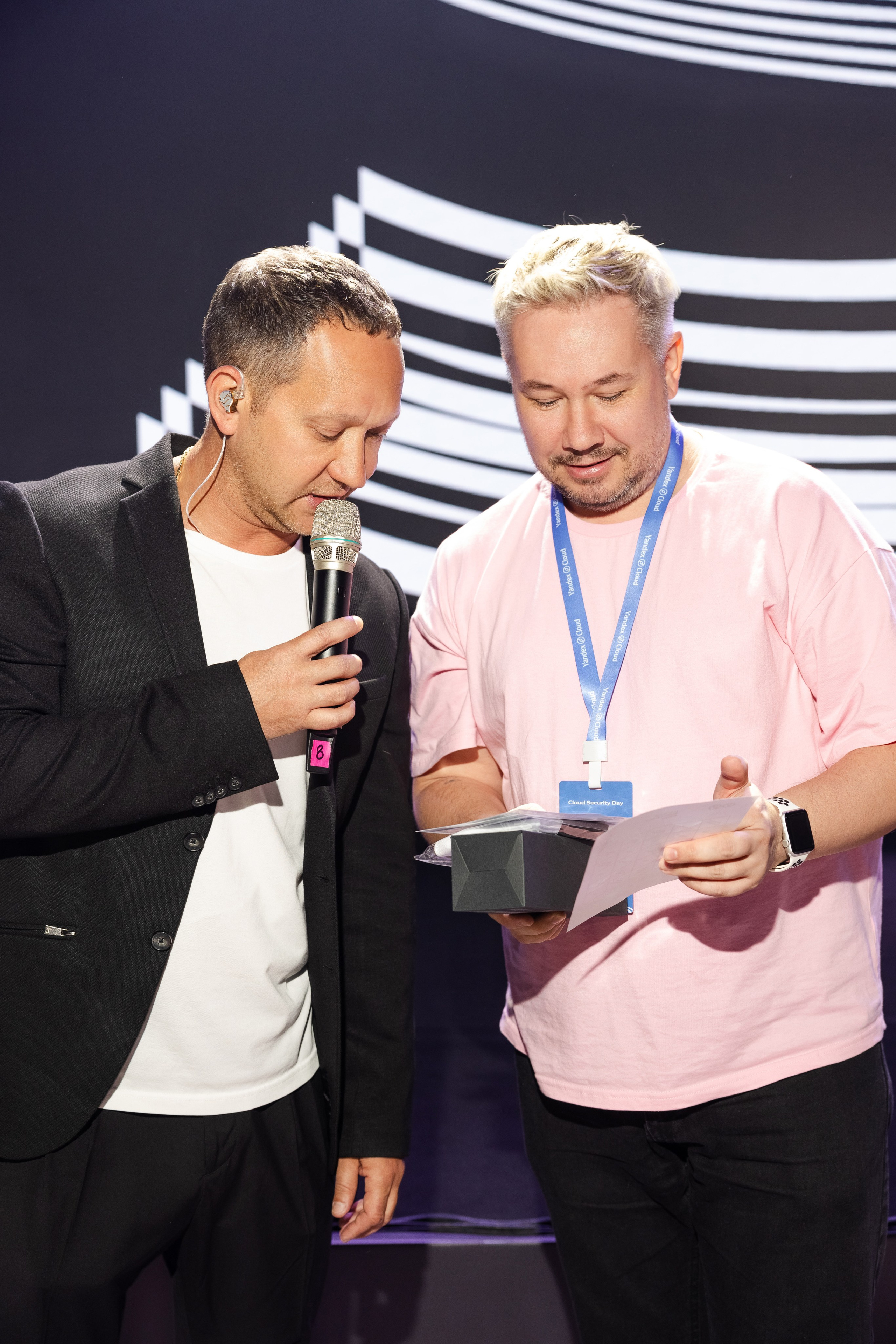 Cloud Security Day. Свадебный репортажный фотограф в Москве