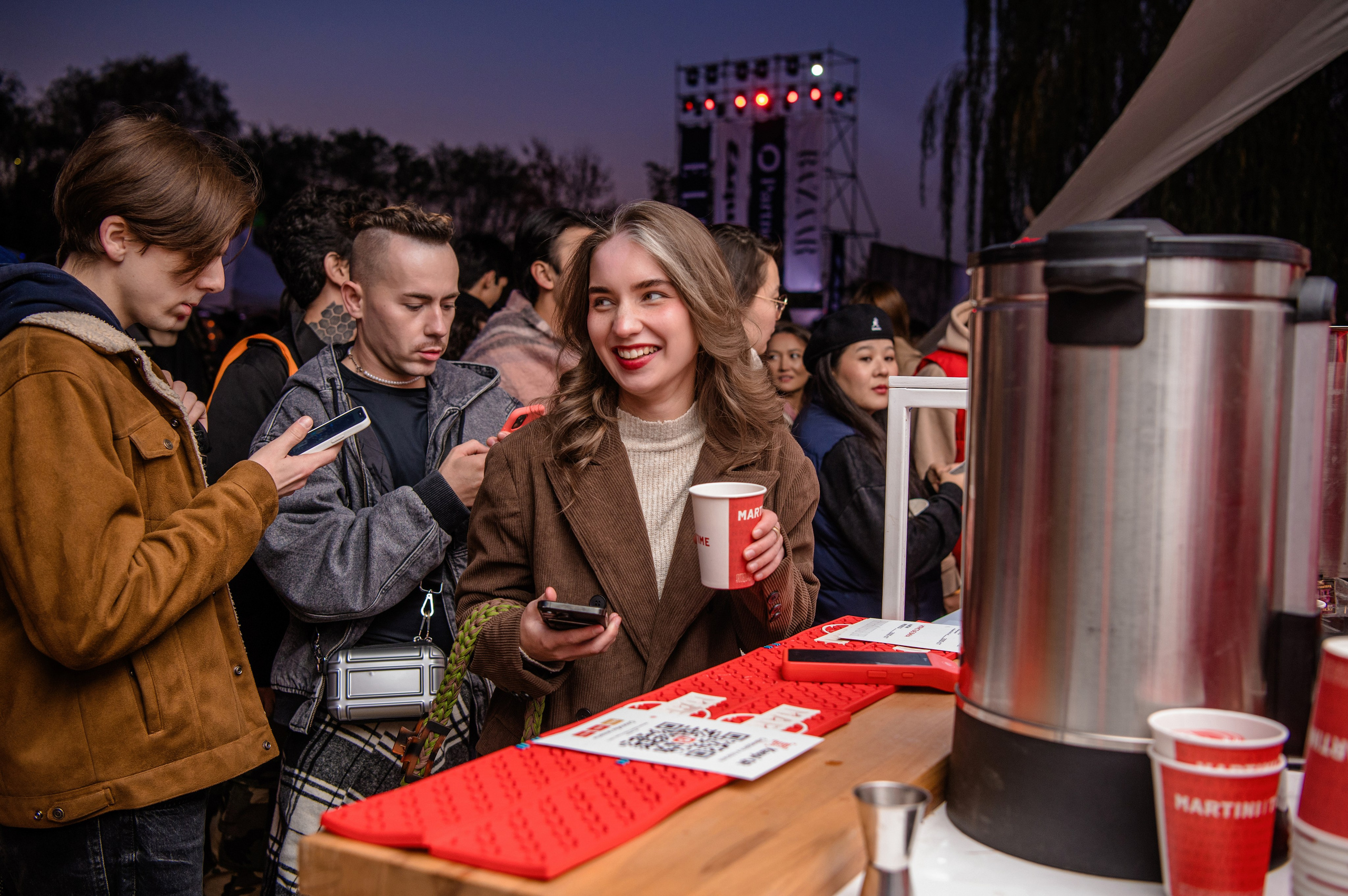 Brand Events. Елена Северина фотограф, Алматы: репортаж (спорт, концерты, конференции), предметная и фуд-съёмка, портреты, каталоги, фэшн, ретушь