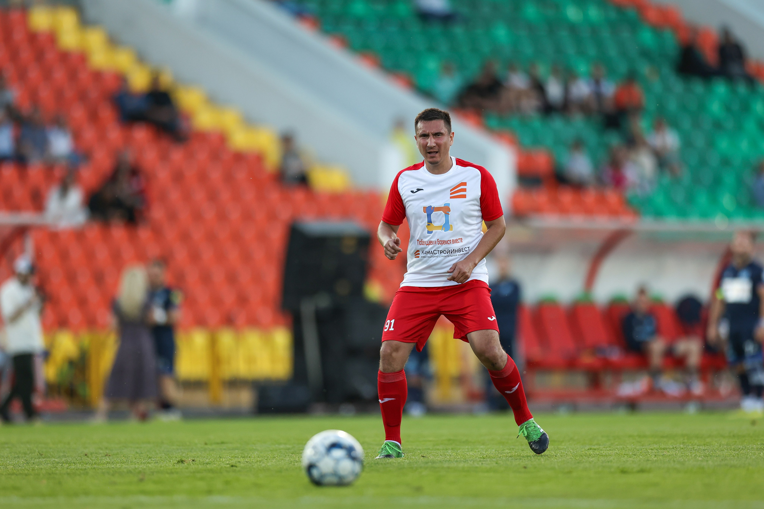 Благотворительный футбольный матч Друзья Бурмистрова vs ФК Fight Nights. Спортивный репортажный фотограф Казань Нафис Сиразетдинов