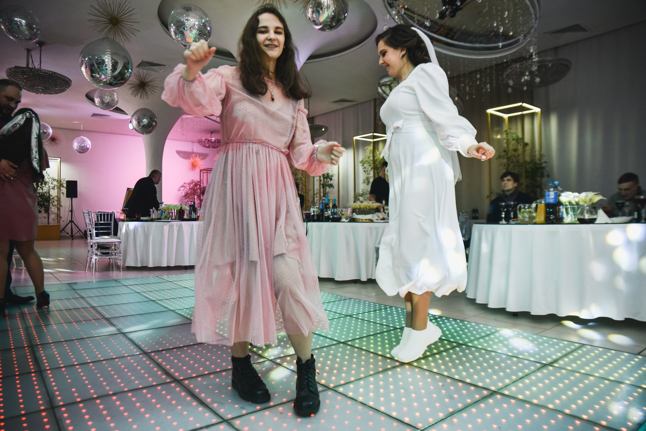 Василиса и Артём. Фотограф Таина Комбарова