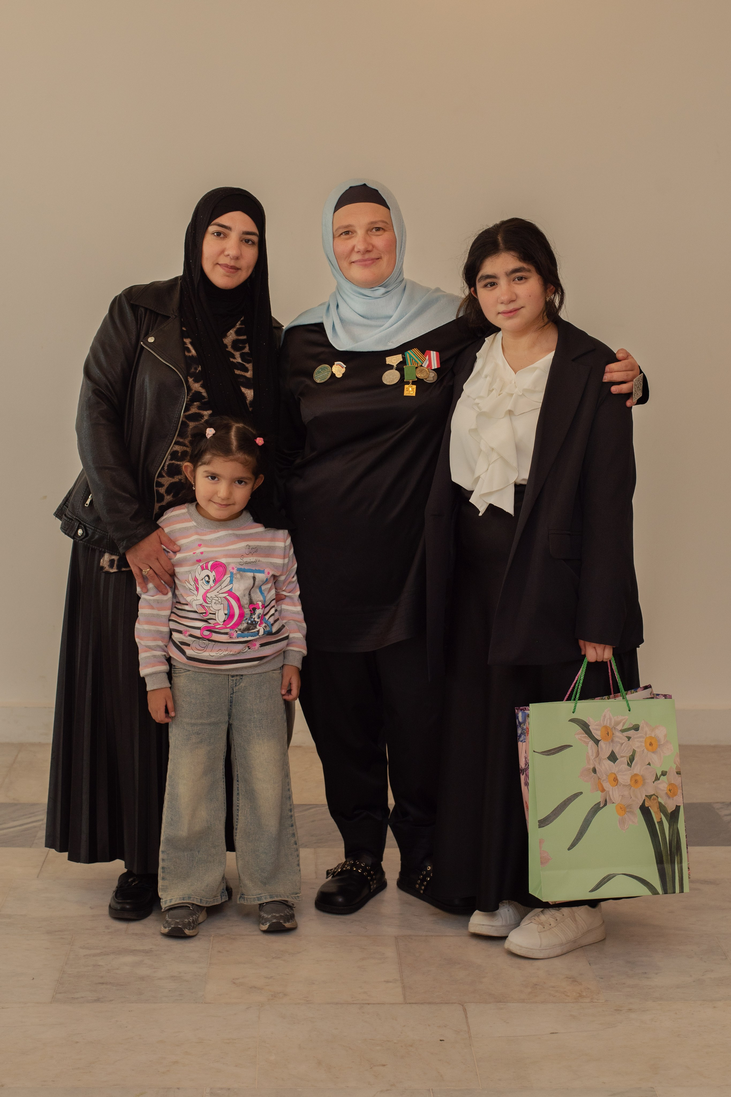 Выпускной в Евразийской женской гуманитарной академии. Лина Курочка — ваш фотограф