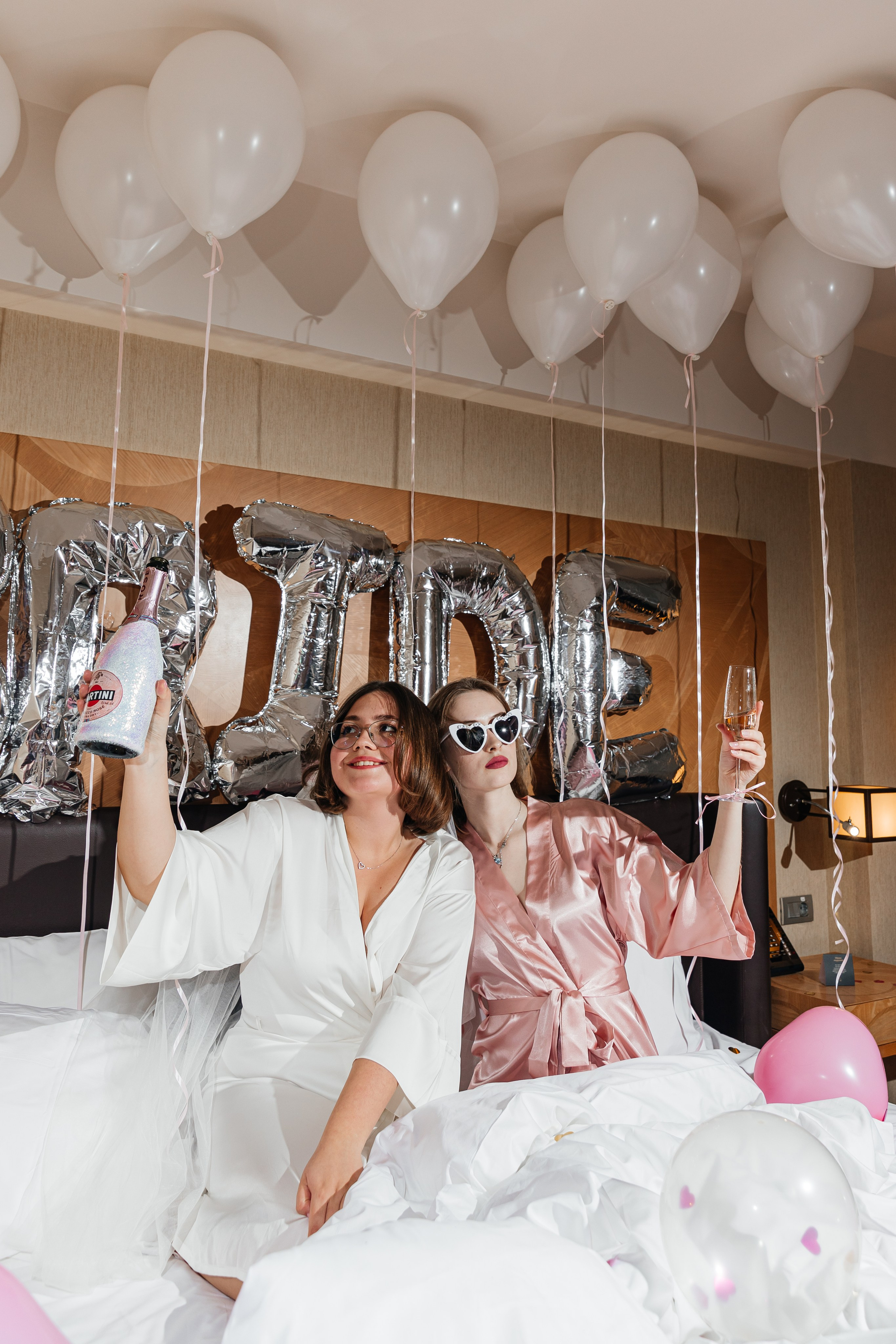 Девичник Crown Hotel. Семейный фотограф в Санкт-Петербурге Ева Маркова