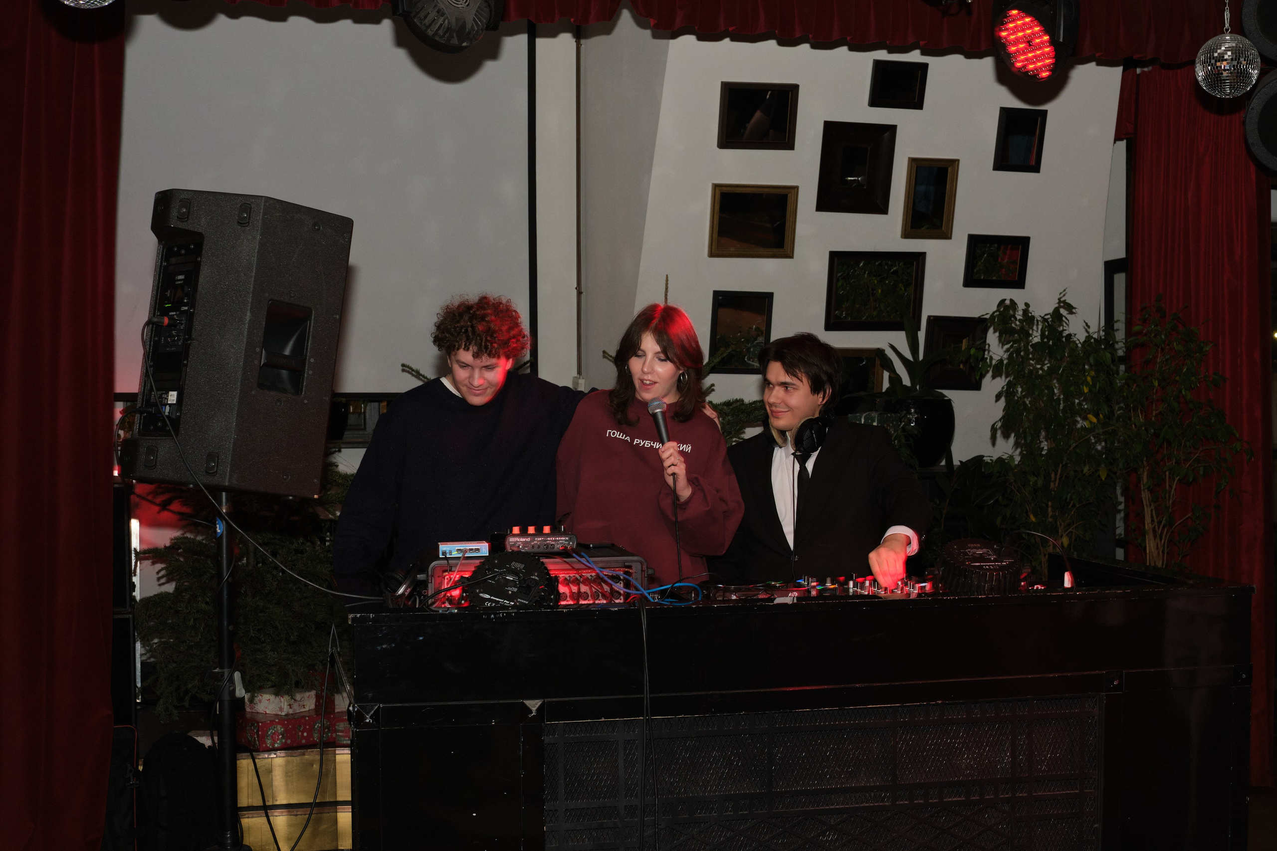 Клубный репортаж в Санкт-Петербурге | Филипп Линзин. Репортажный и портретный фотограф в Санкт-Петербурге Филипп Линзин