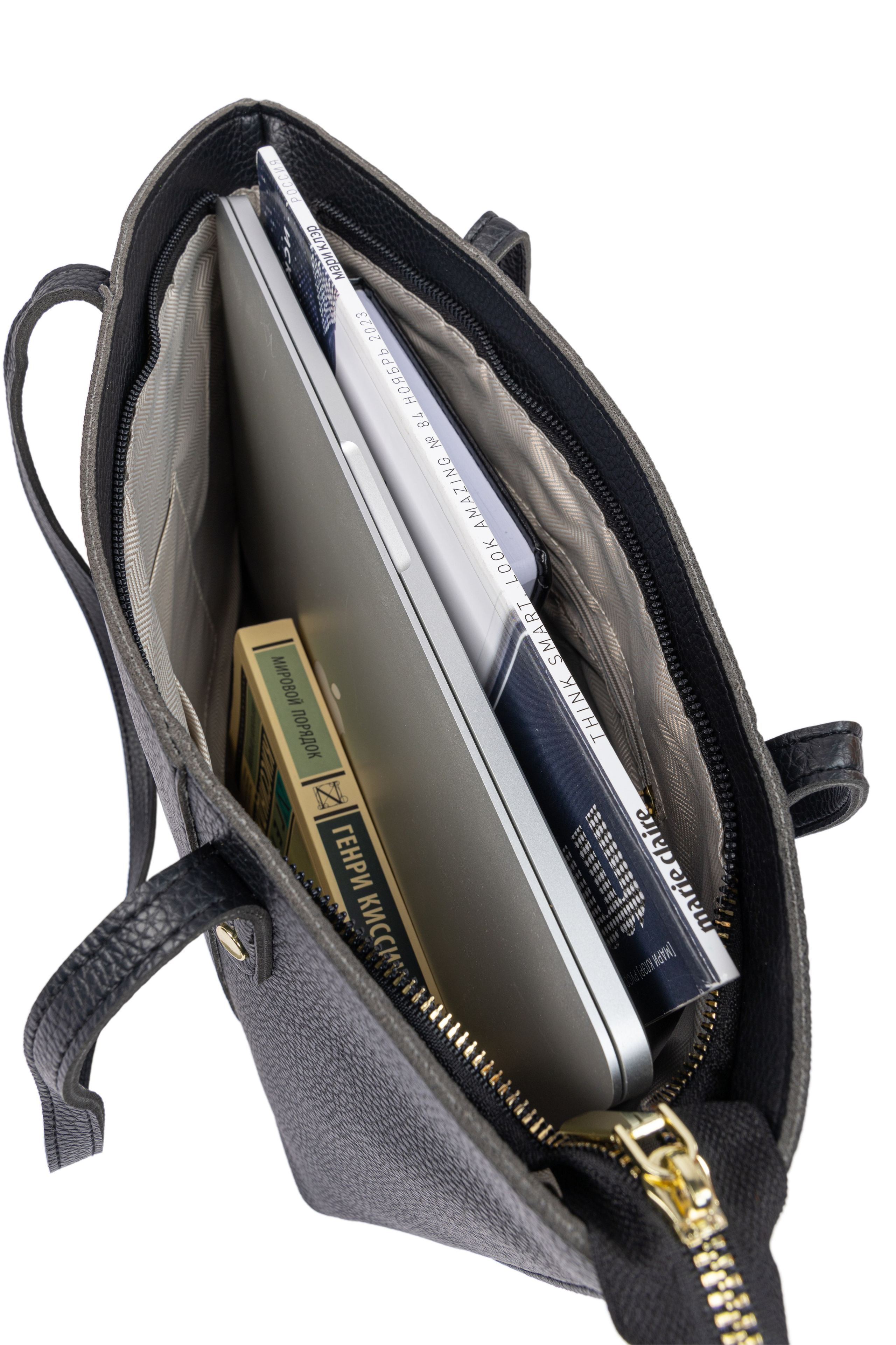 Съёмка сумок для бренда DAFFO