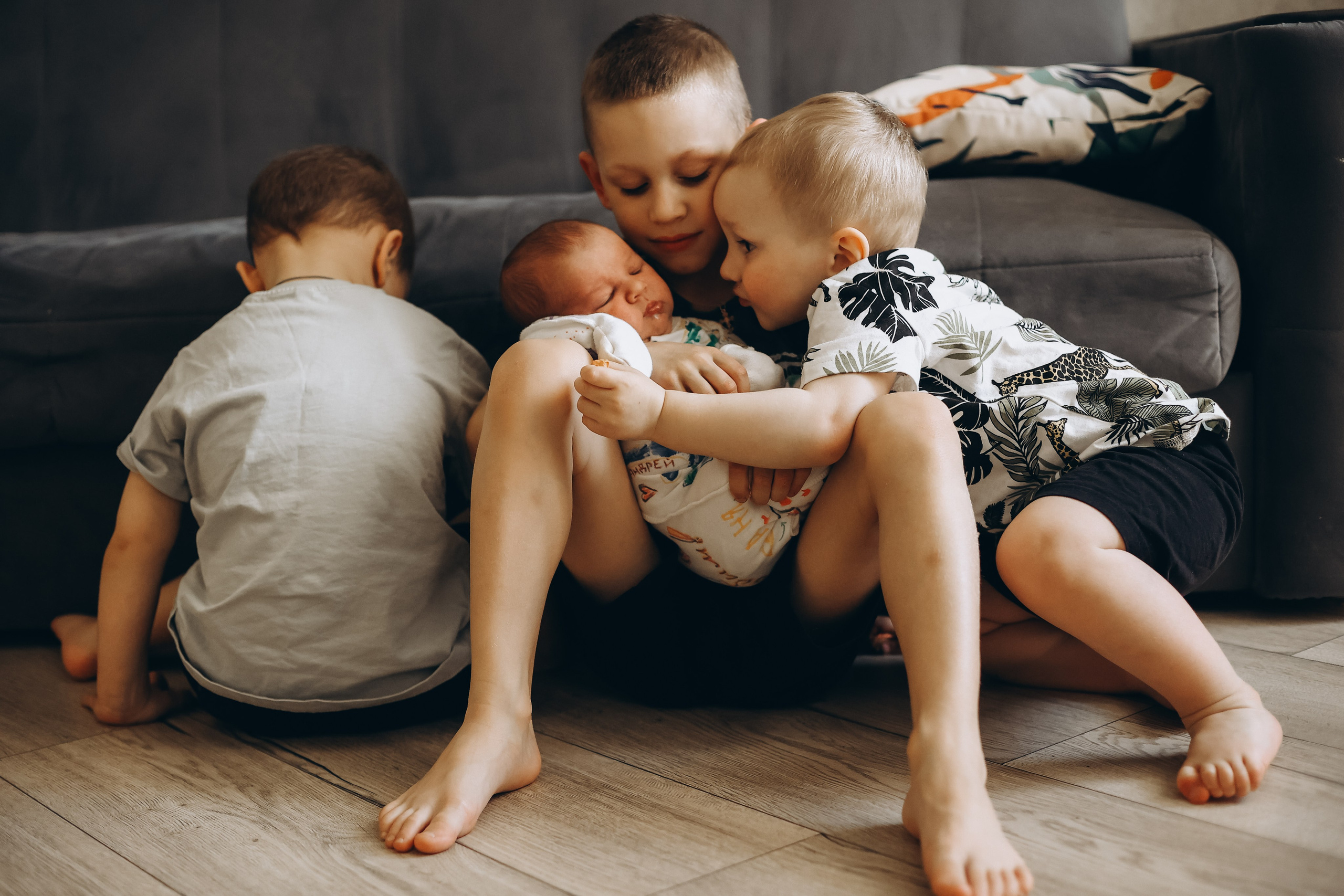 Малыш Дмитрий и его большая семья. Детский фотограф в Дубне и Кашине Елена Карпушина