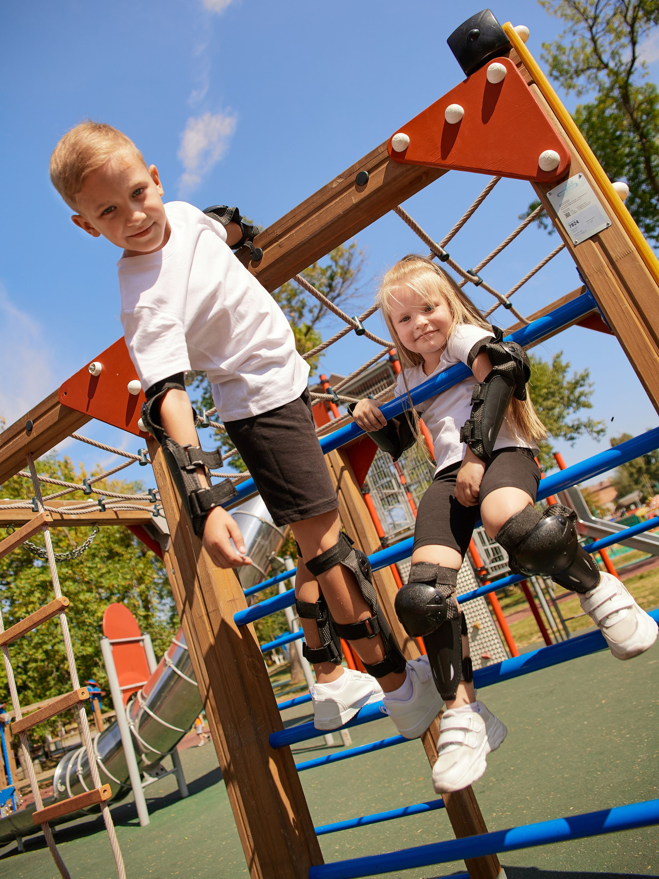 Фотосъемка товаров для детей с моделью в Ростове-на-Дону. Предметный и бизнес фотограф в Ростове-на-Дону Александра Степанова