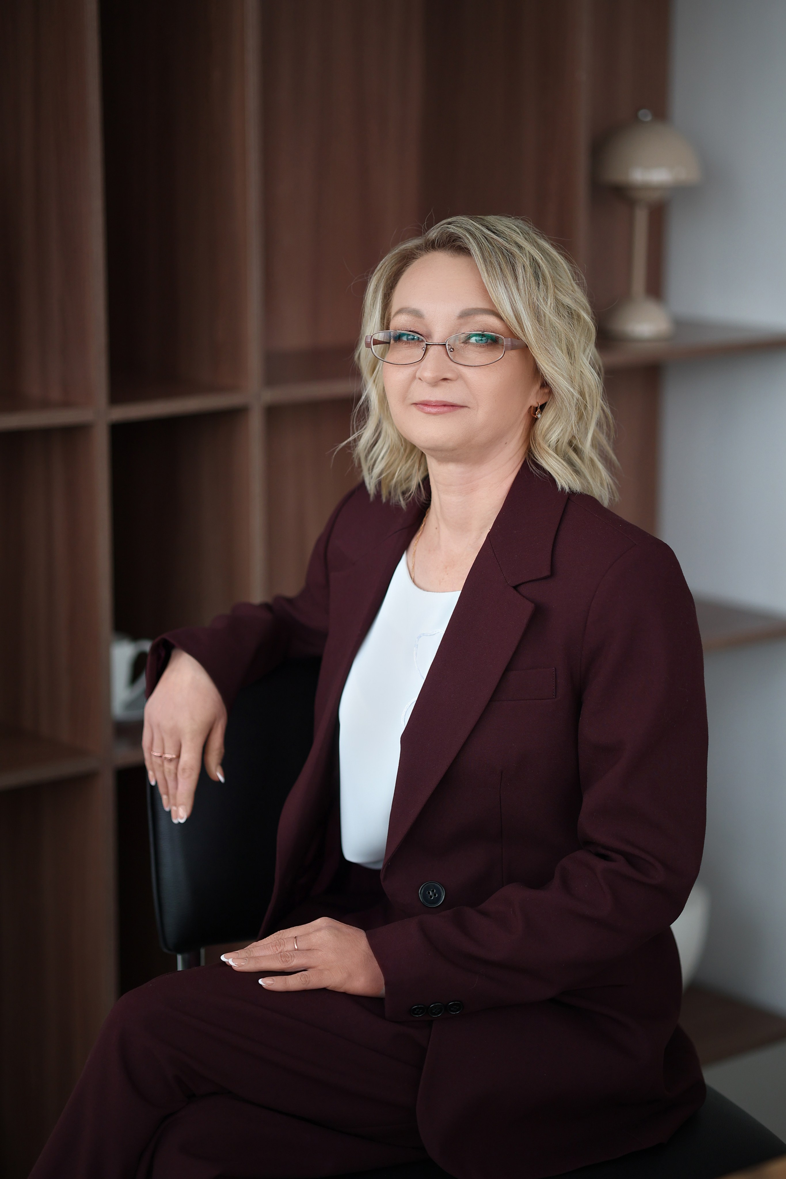 Женский деловой портрет. Марина Соколова. Контентный и семейный фотограф г. Красноярск