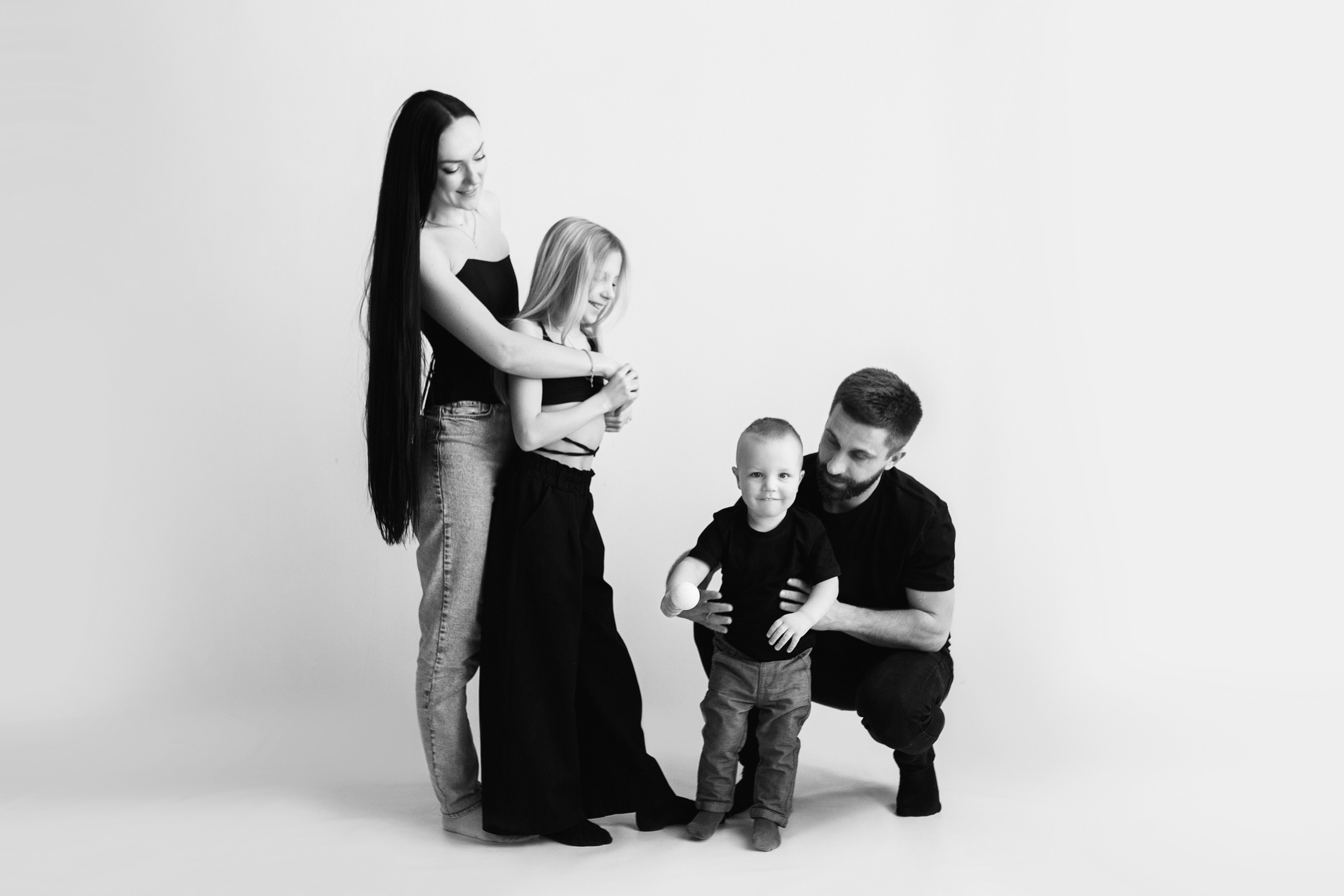 ЧБ серия. Фотограф новорожденных Оксана Полевская