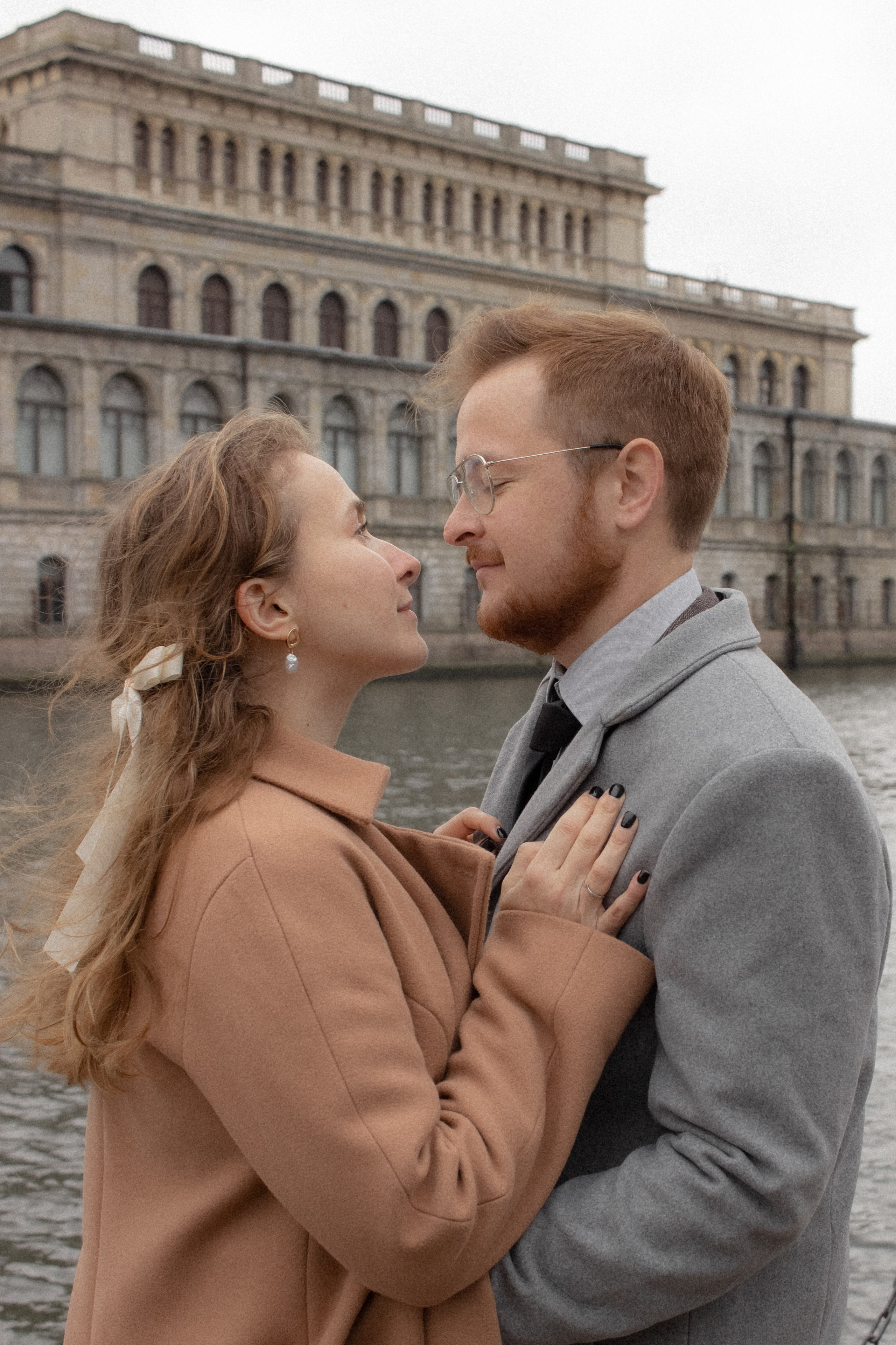 Фотосессия lovestory Калининград на острове Канта. Портретный фотограф в Калининграде Рита Холодова